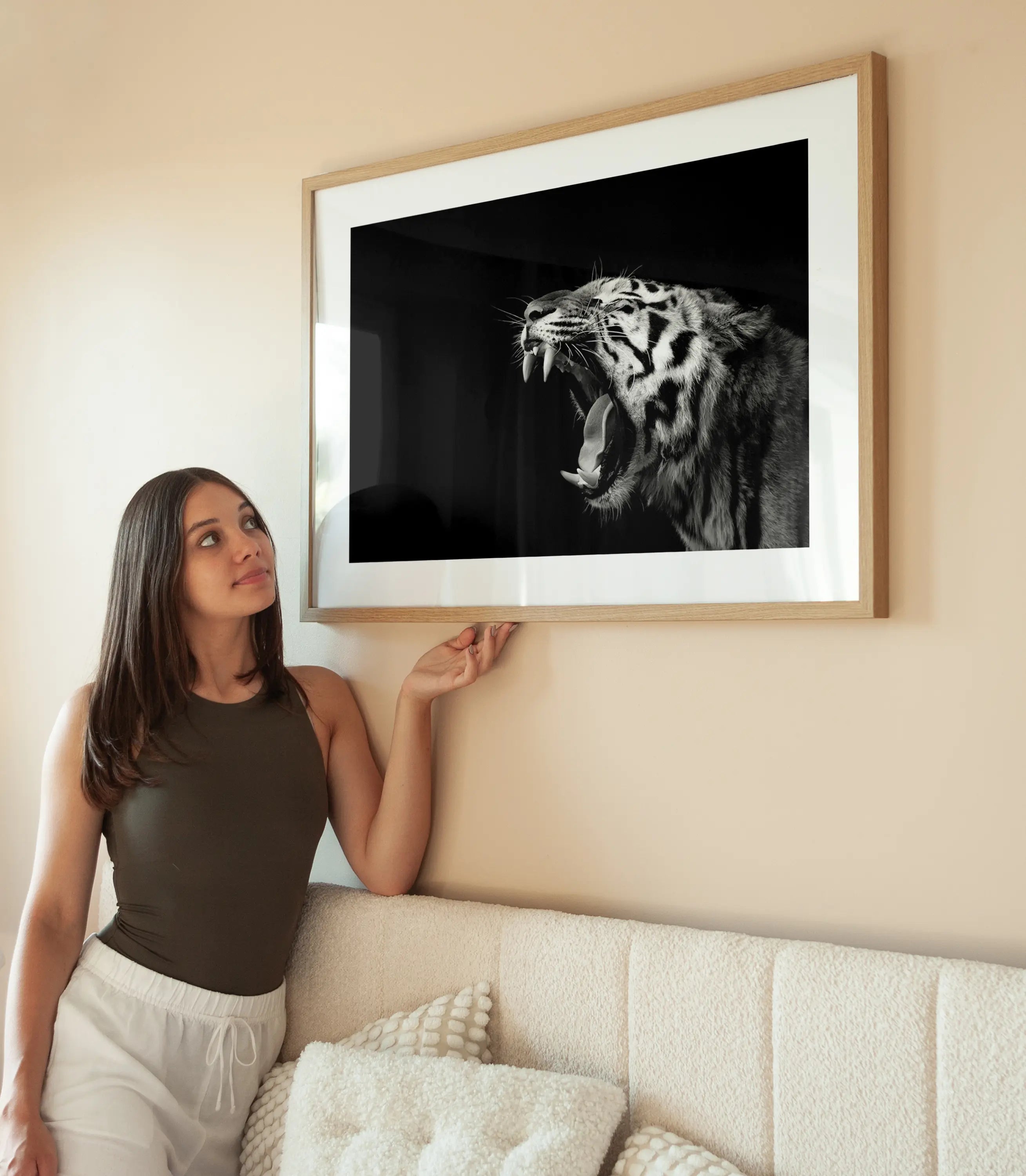 Primal Instinct wird aufgehängt