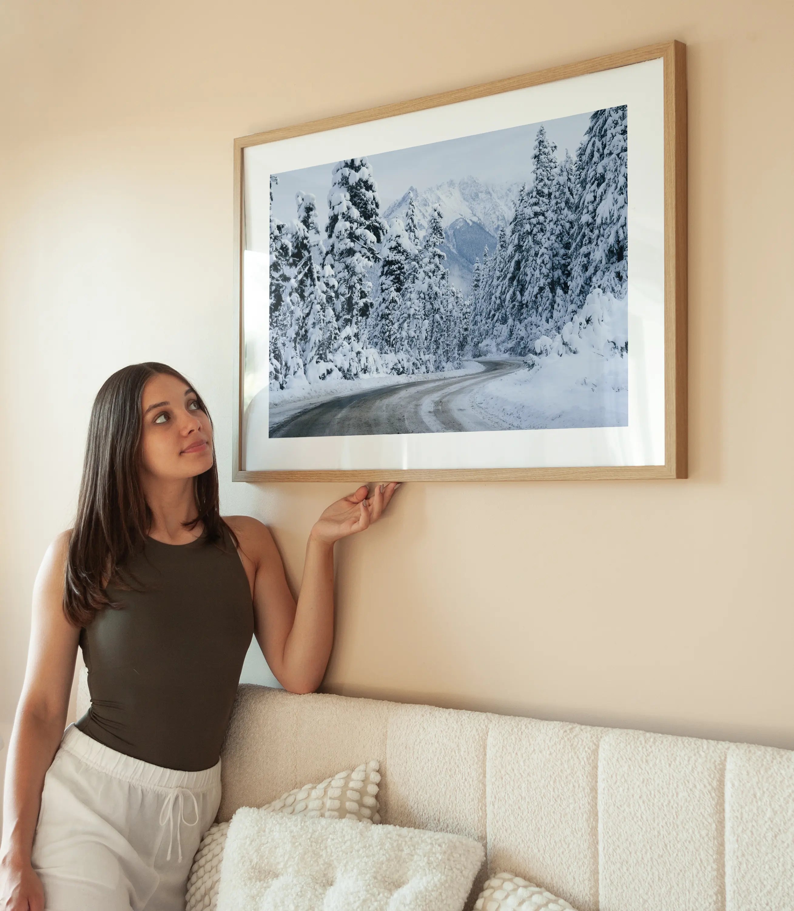 Snowy Road wird aufgehängt