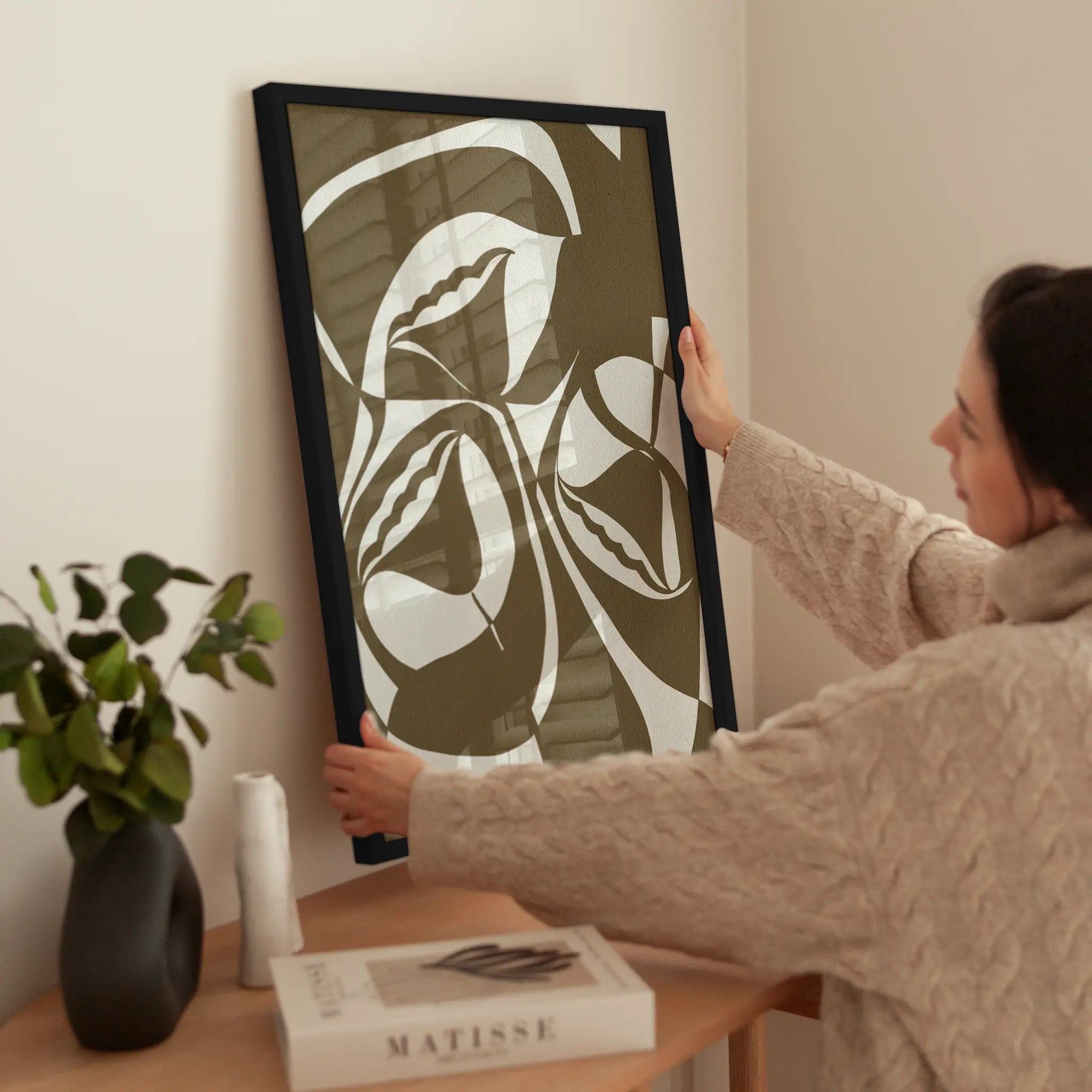 Abstract Botanical No2 wird aufgehängt