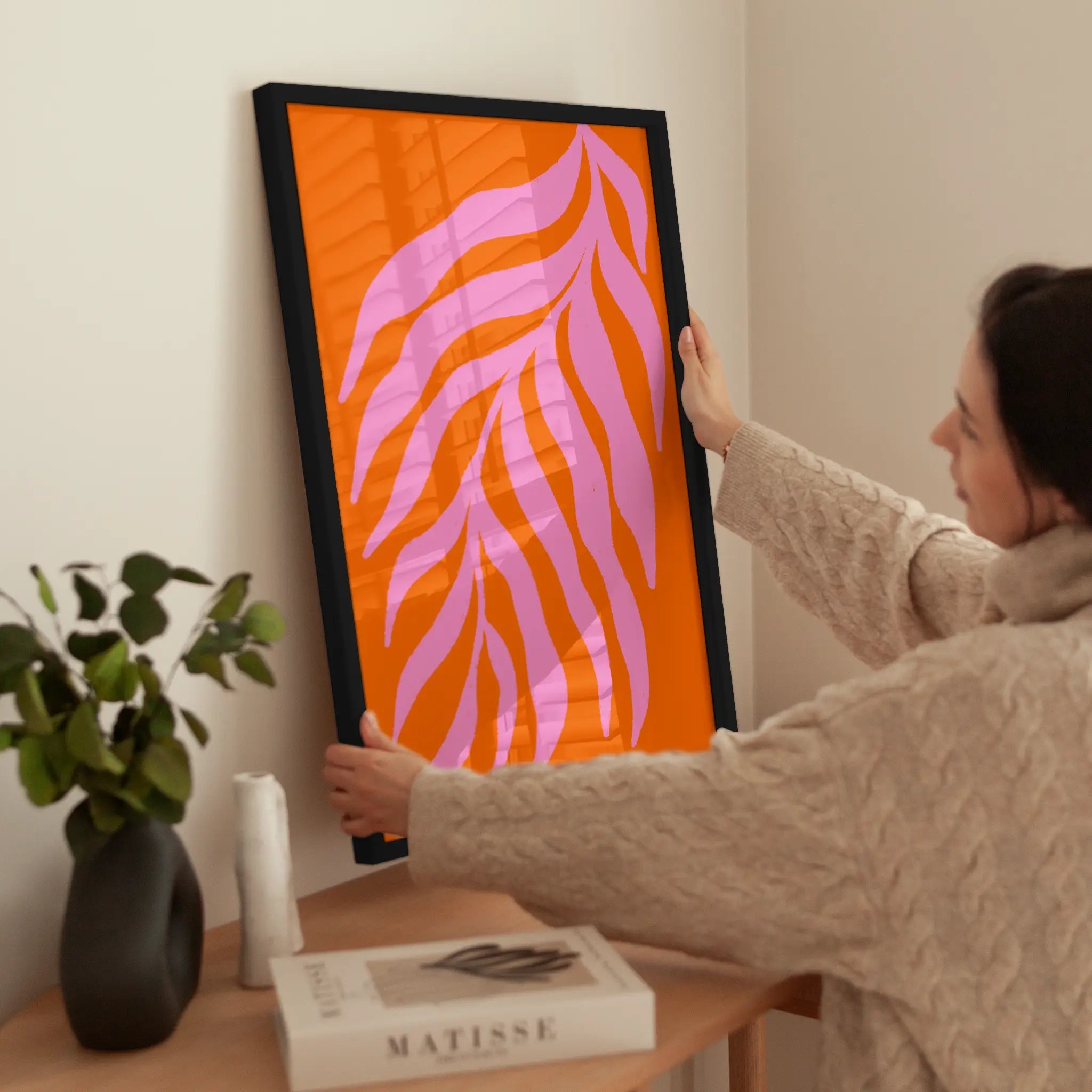 Abstract Plant wird aufgehängt
