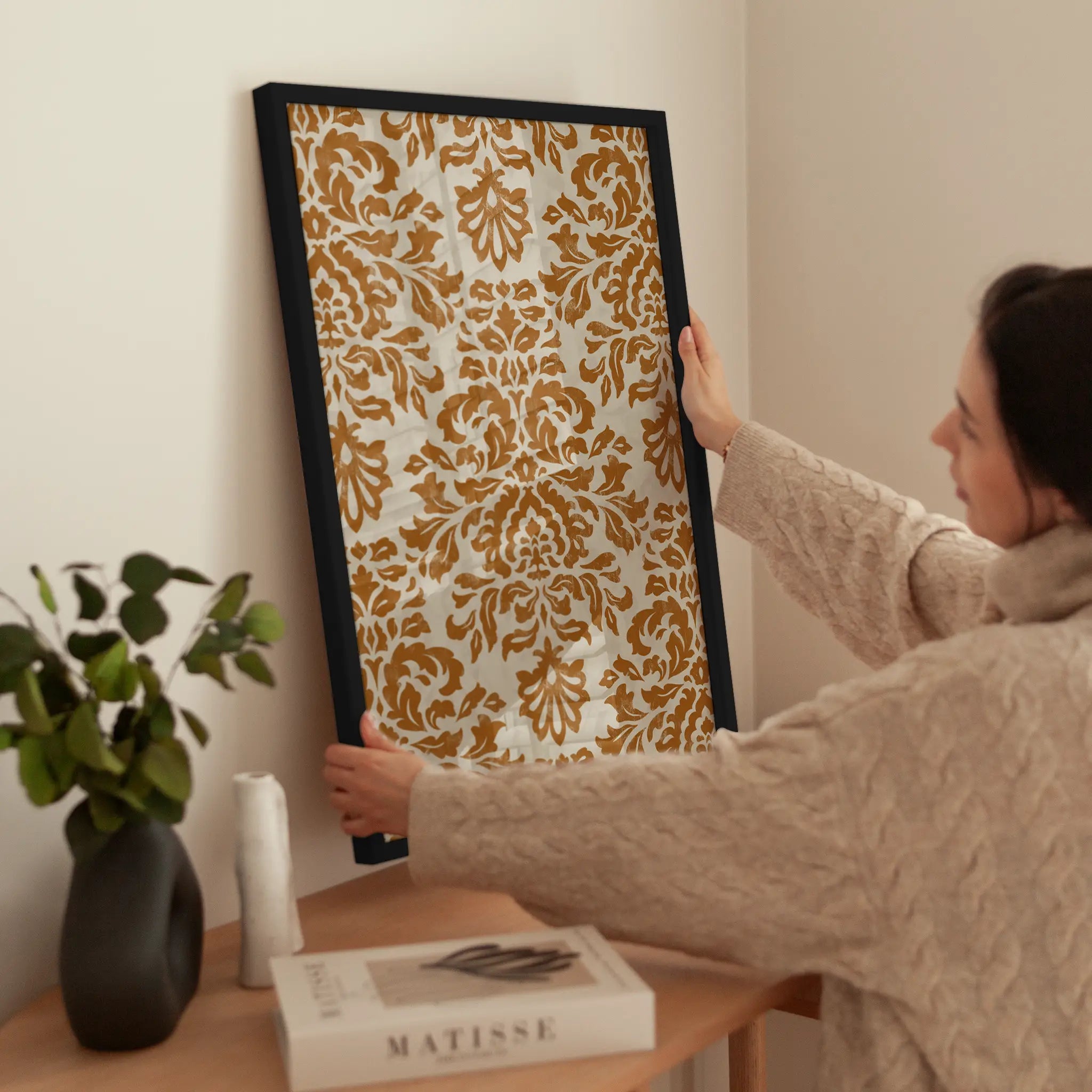 Baroque Pattern wird aufgehängt
