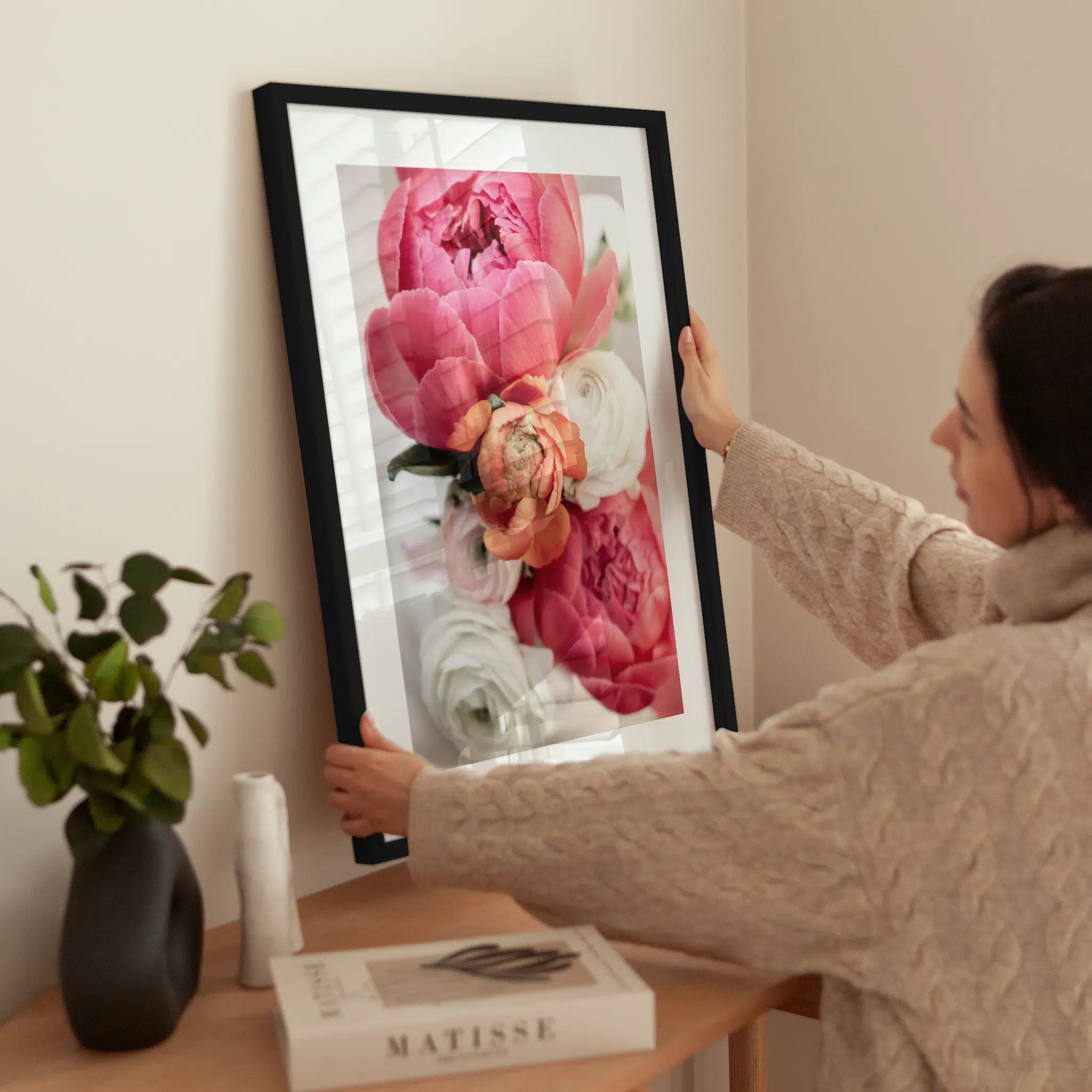 Bouquet of Peonies wird aufgehängt