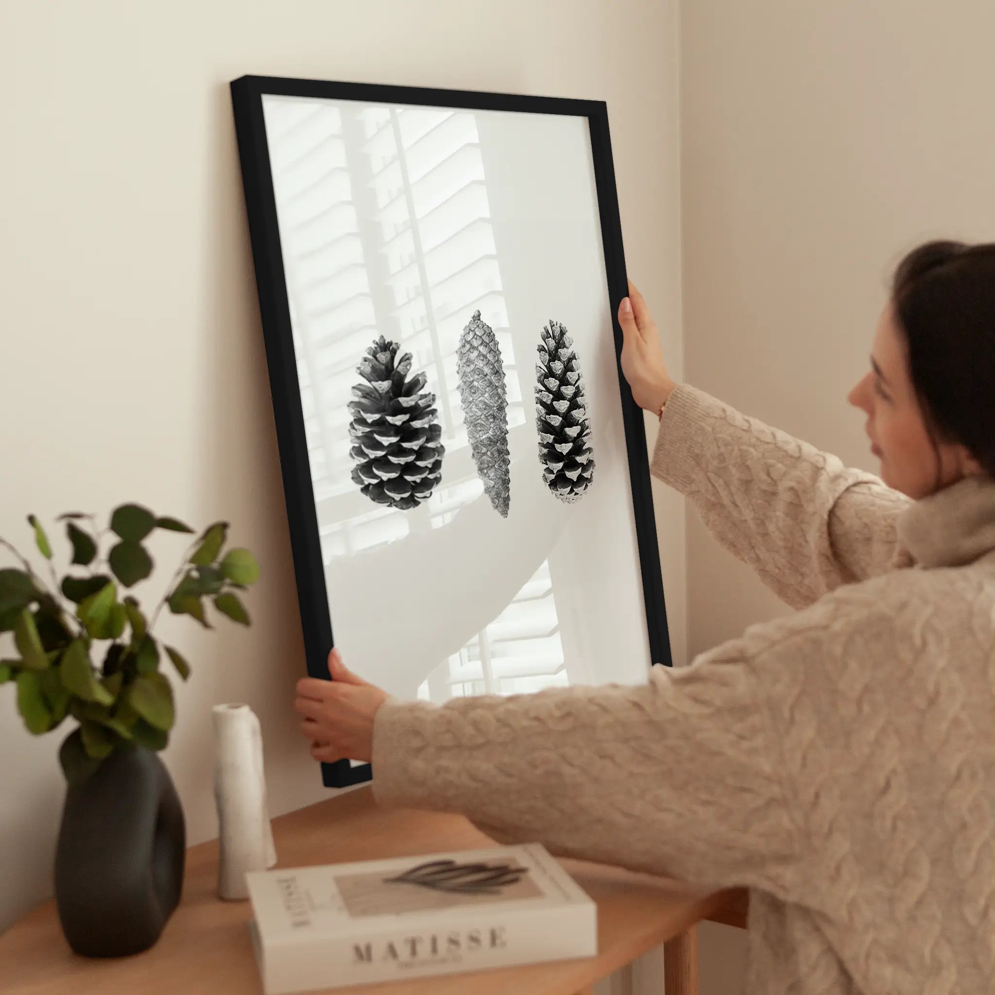 Cones wird aufgehängt