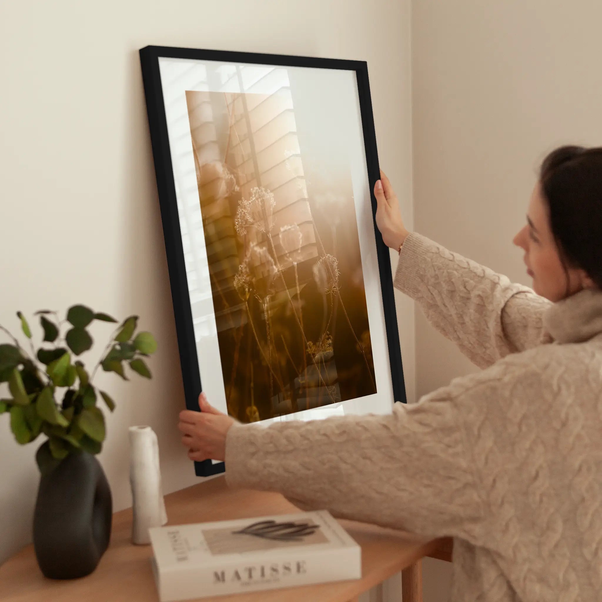 Golden Flowers wird aufgehängt