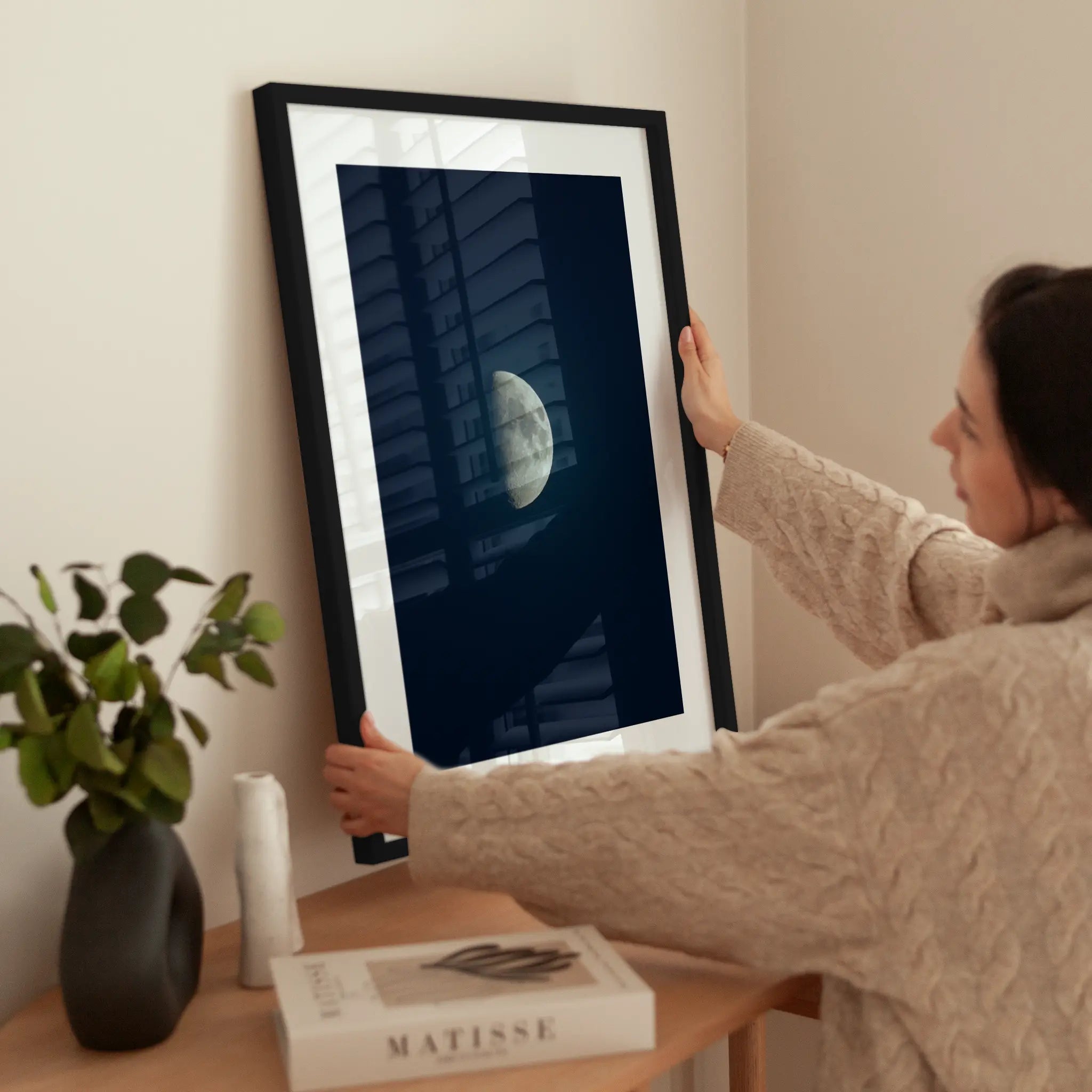 Half Moon wird aufgehängt