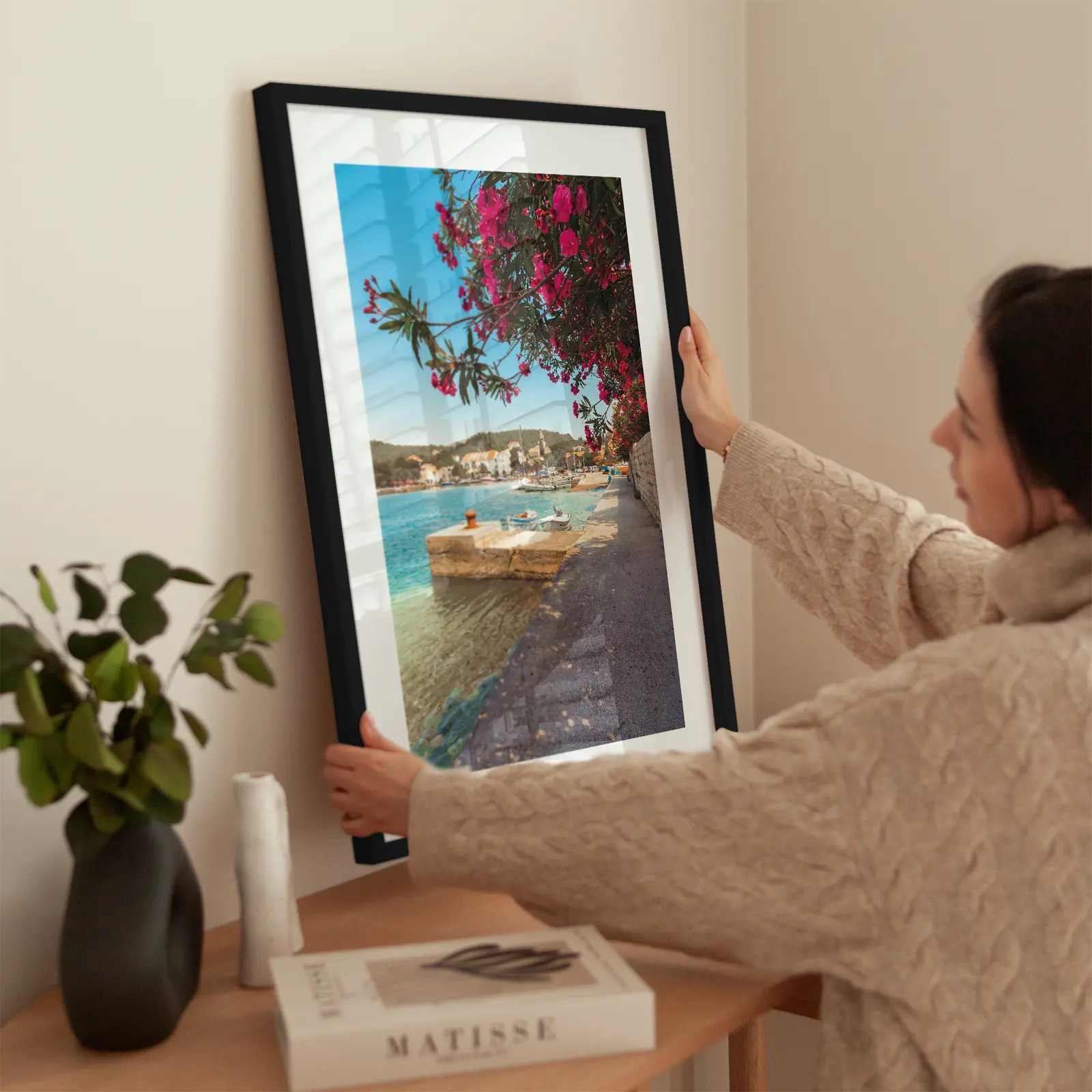Harbor Blossoms wird aufgehängt