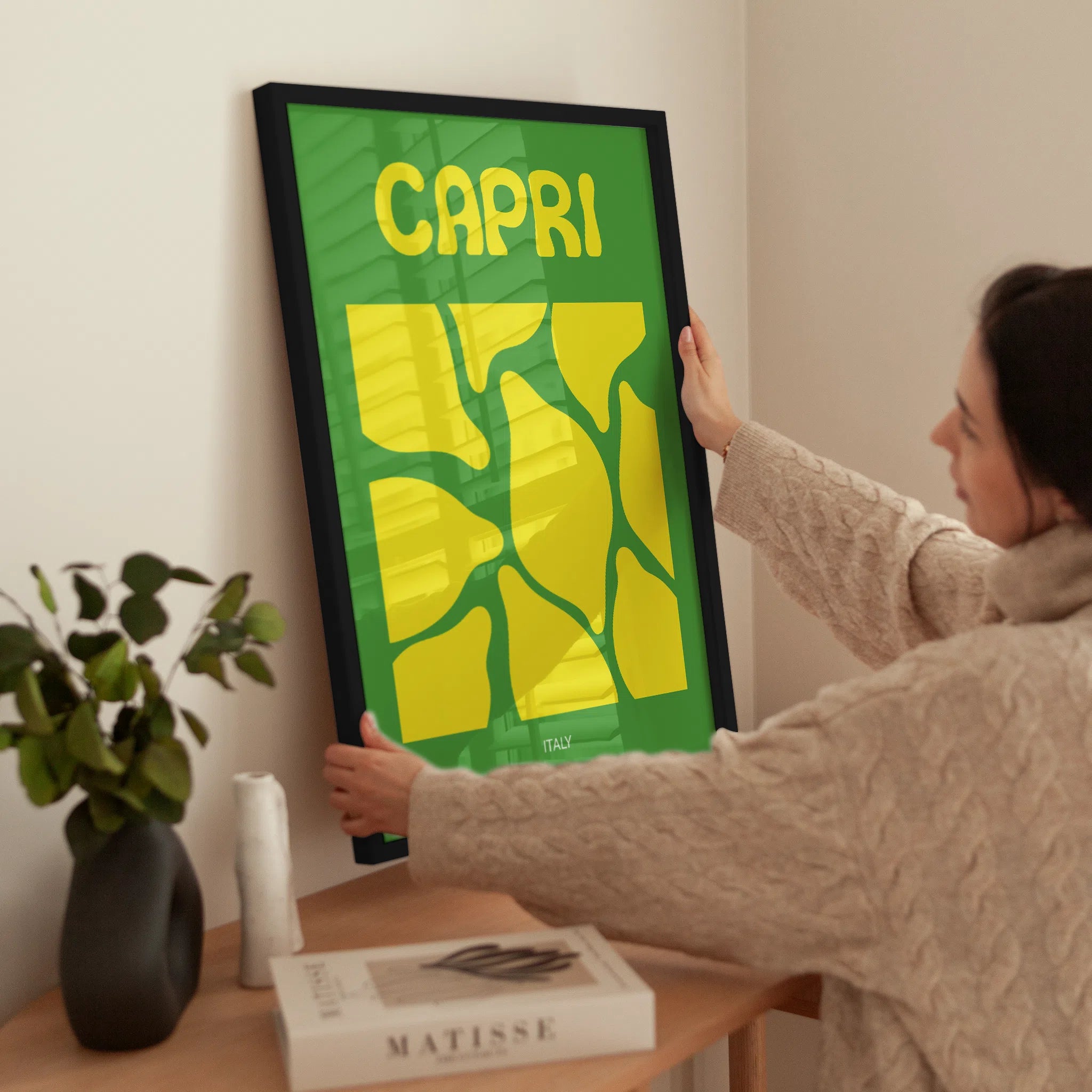 Iconic Capri wird aufgehängt