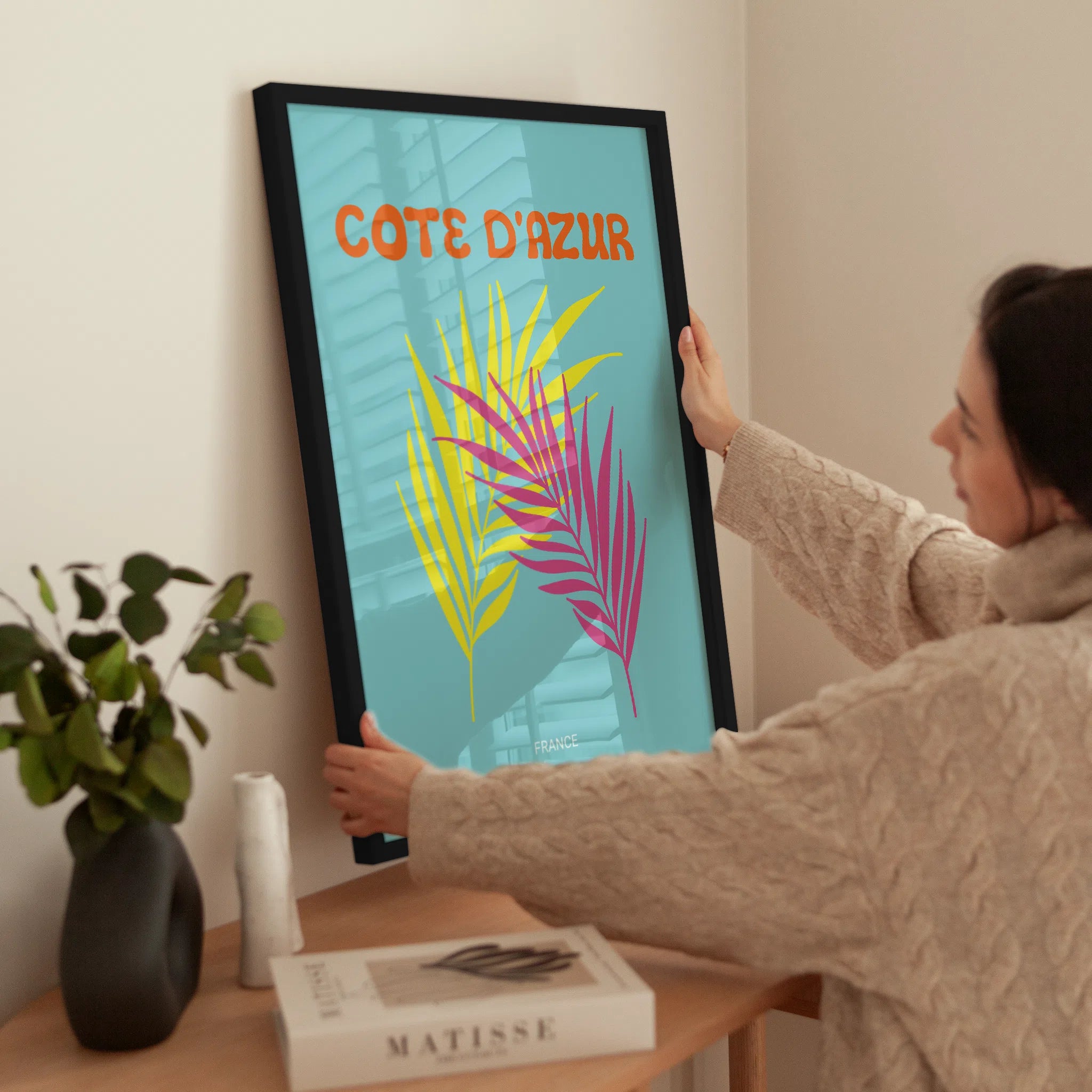 Iconic Cote d´Azur wird aufgehängt
