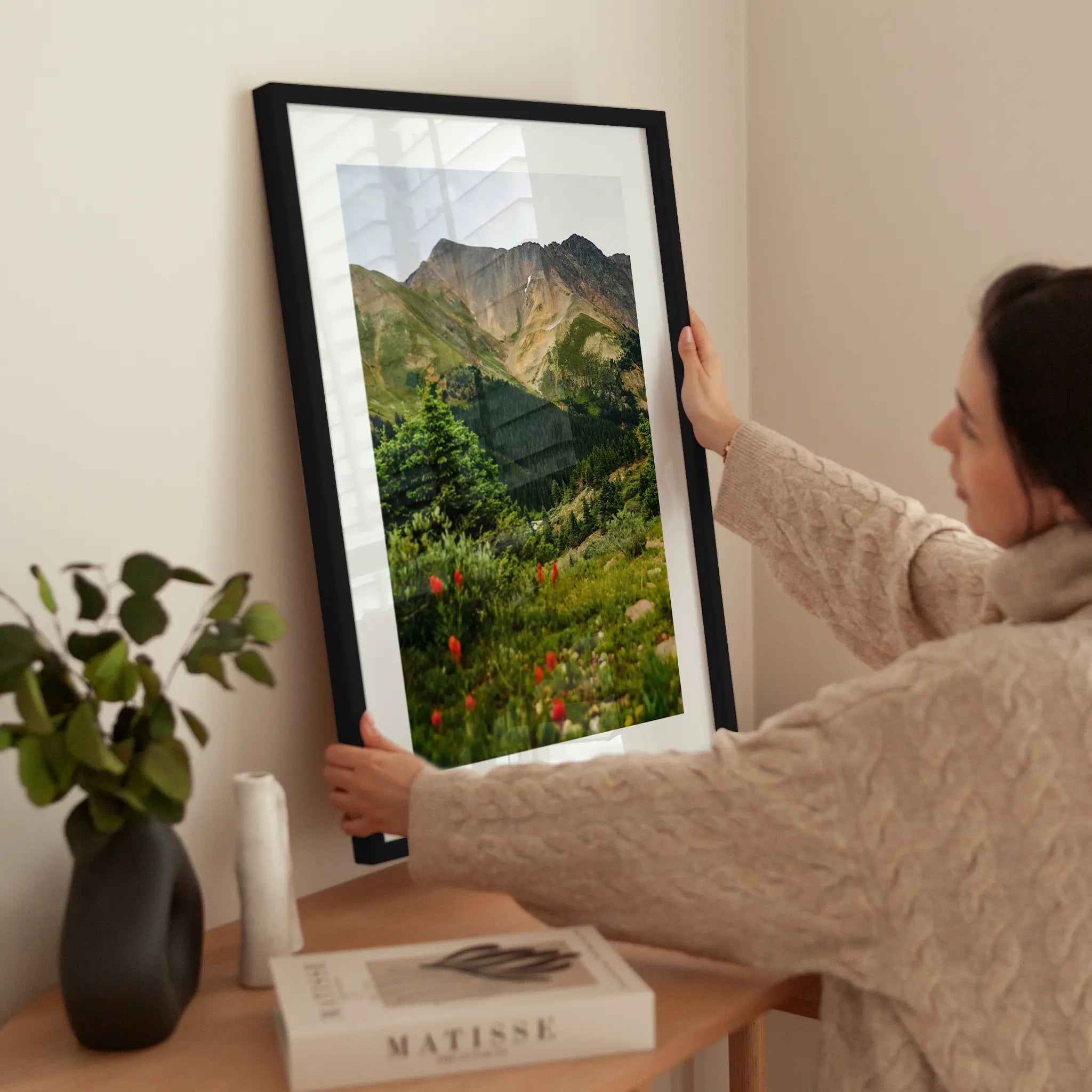 Mountain Landscape No2 wird aufgehängt