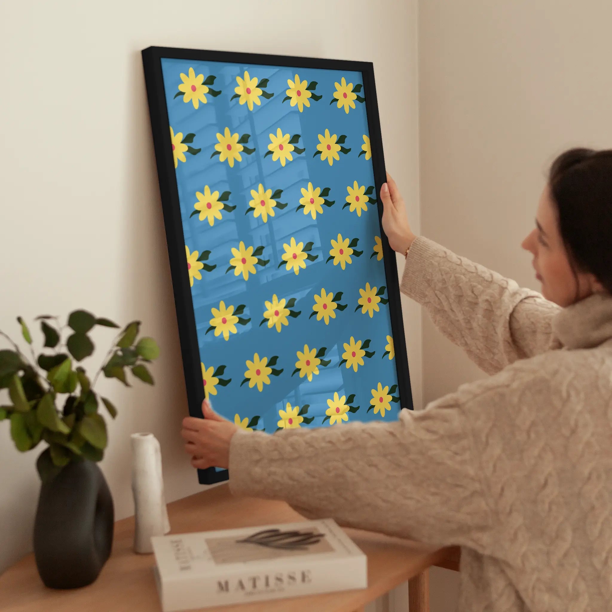 Naive Floral Pattern wird aufgehängt
