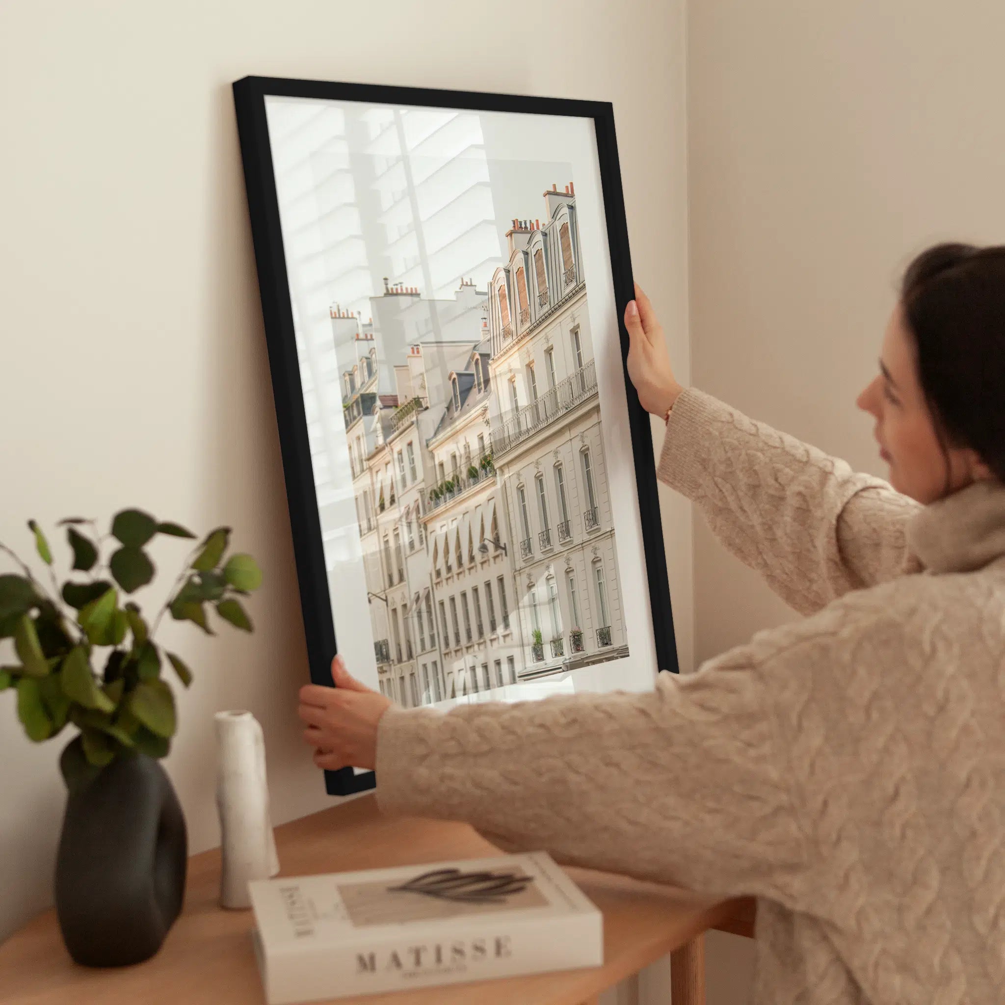 Parisian Buildings wird aufgehängt