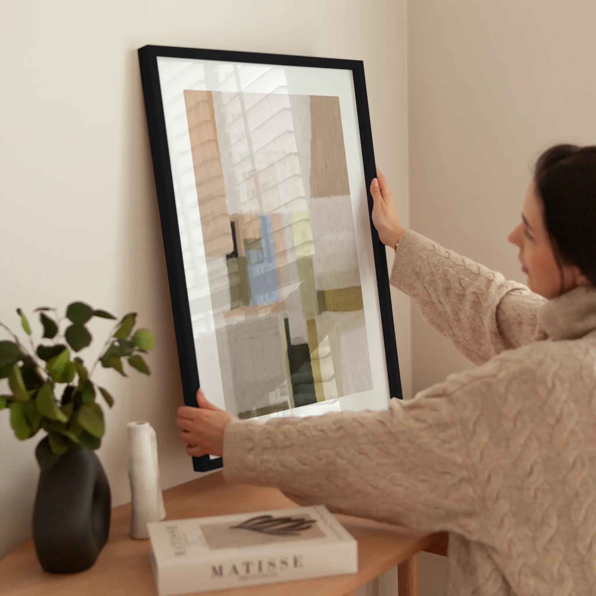 Pastel Abstraction wird aufgehängt