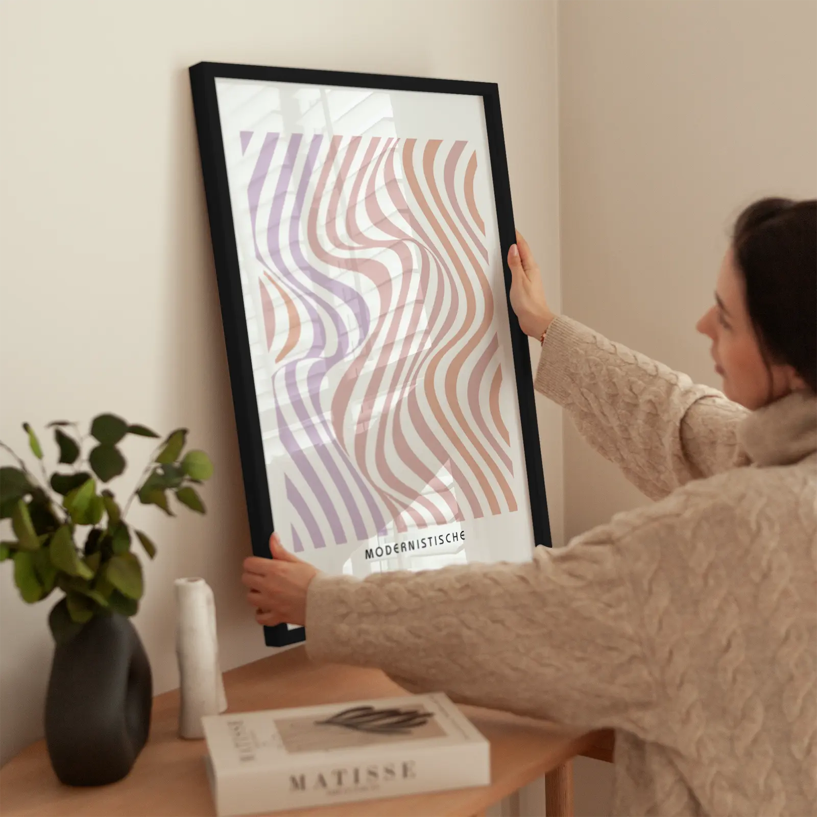 Peach Ripples — Bauhaus wird aufgehängt