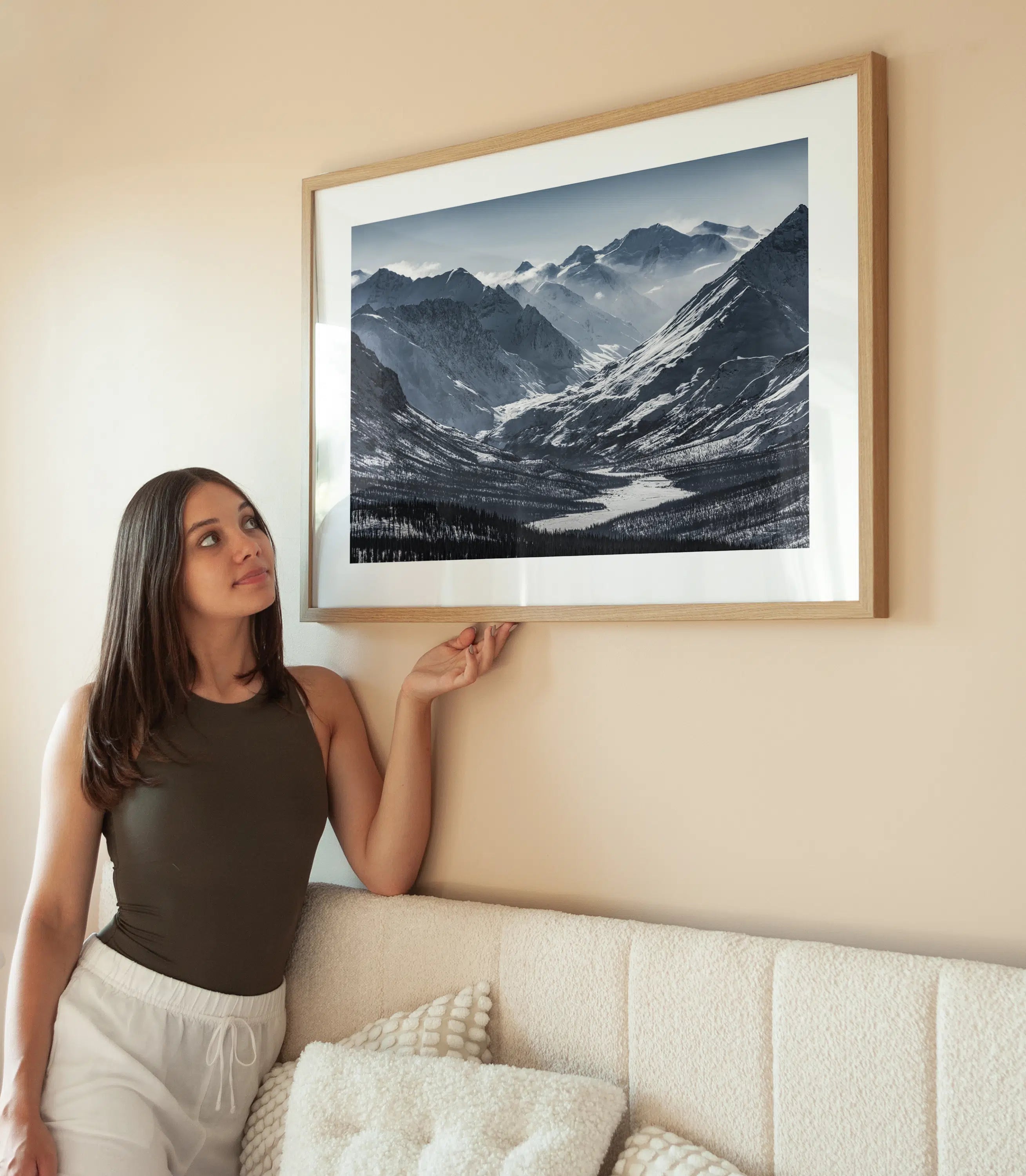 Snowy Mountain Valley wird aufgehängt