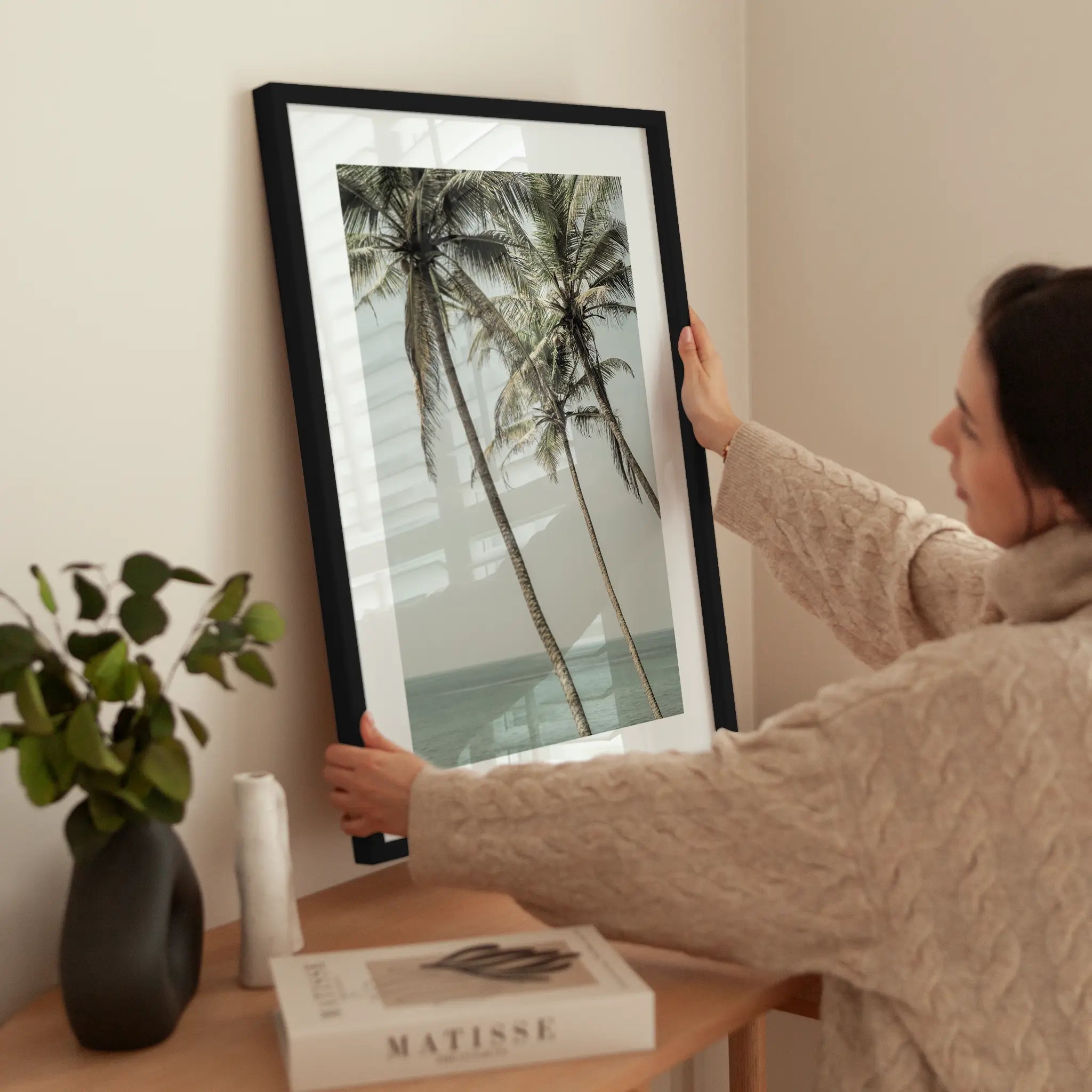 Tropical View wird aufgehängt