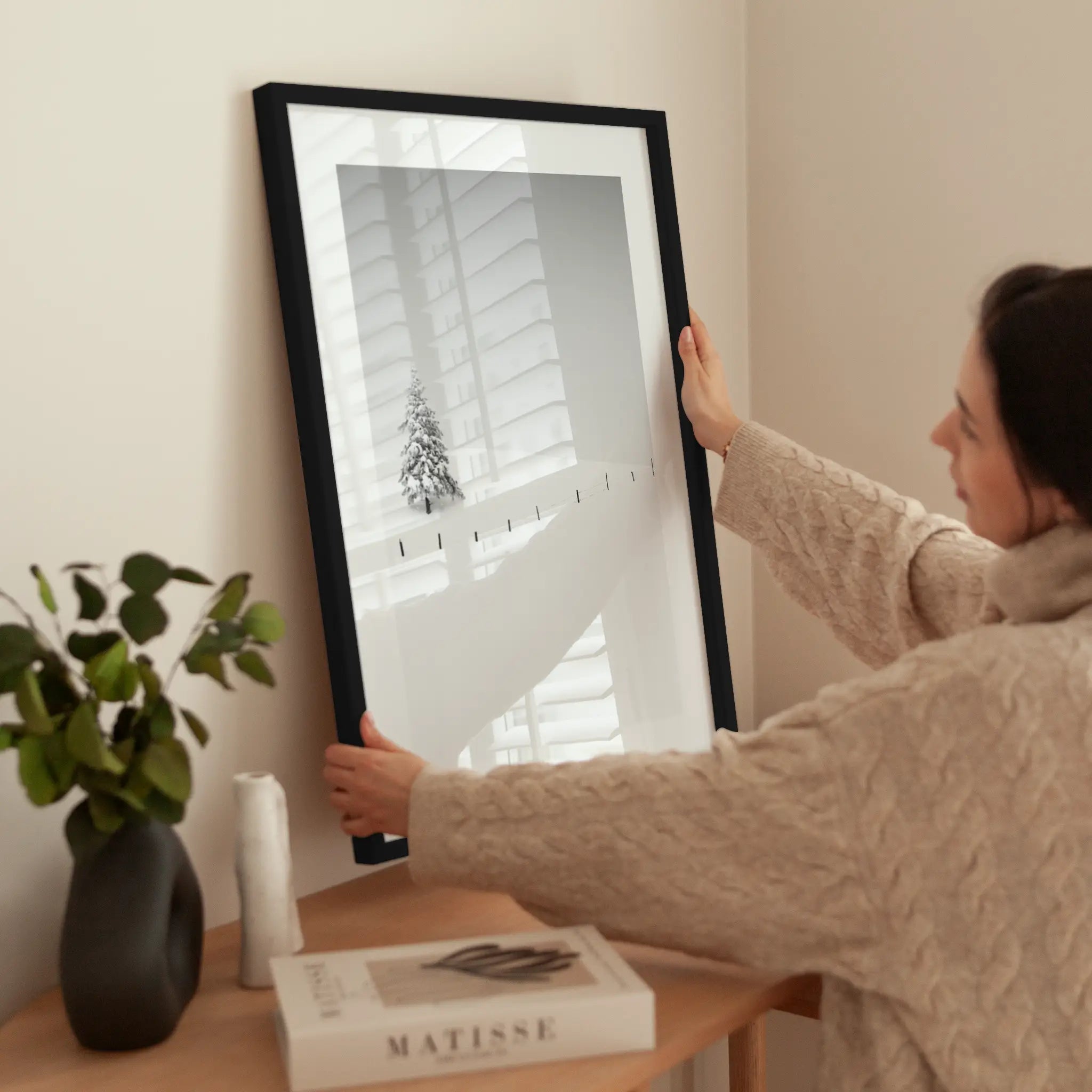 Winter Minimalism wird aufgehängt