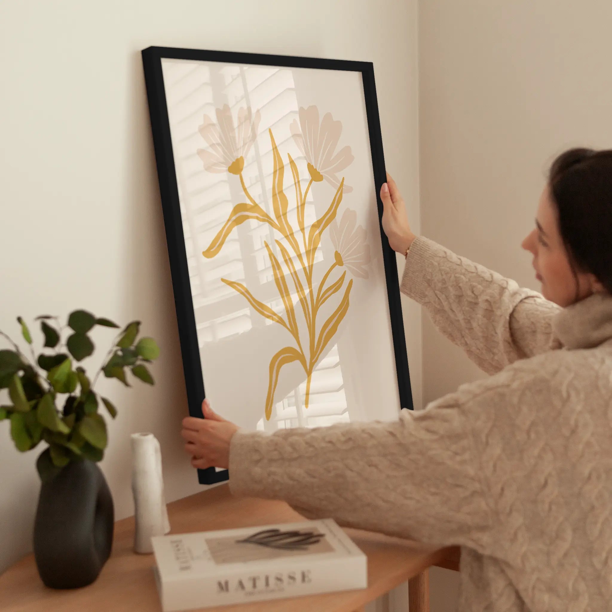 Yellow Botanical No2 wird aufgehängt