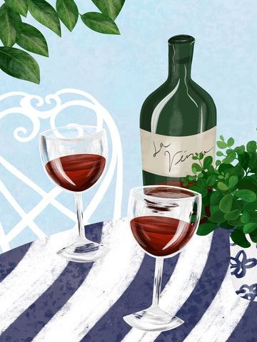 Poster mit einer Weinflasche, zwei Weingläsern und grünen Pflanzen auf einem Tisch.