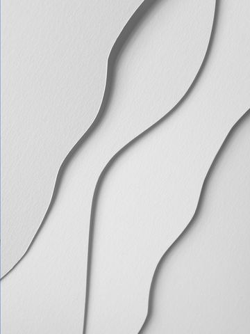 Minimalistische Darstellung von wellenförmigen Papierstrukturen in Weiß.