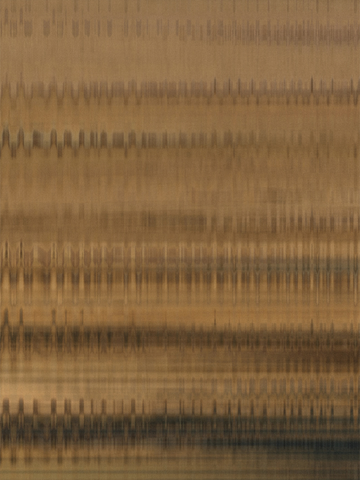 Abstraktes Poster in Brauntönen mit wellenförmigen Mustern.