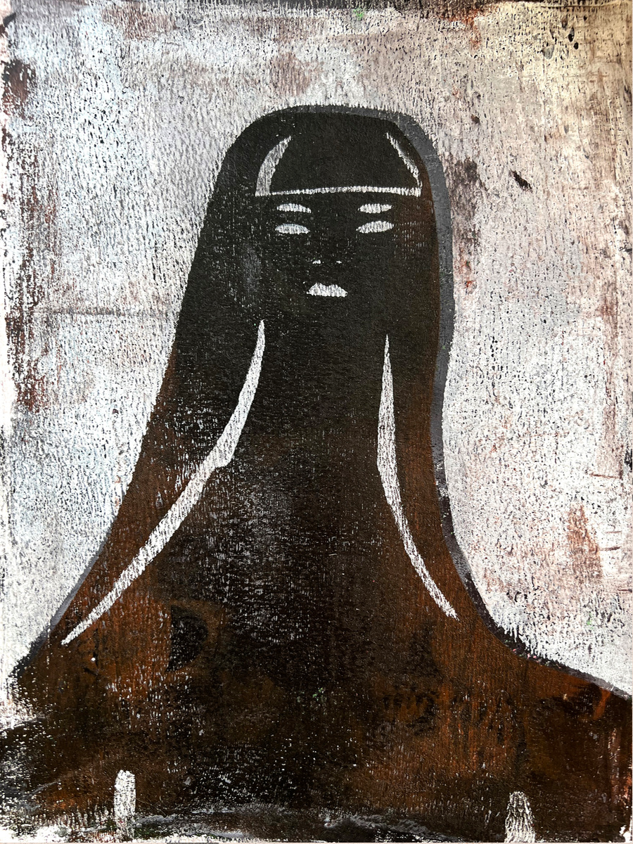 Abstrakte Darstellung einer weiblichen Figur in Schwarz und Weiß mit einem braunen, weißen und grauen Hintergrund.