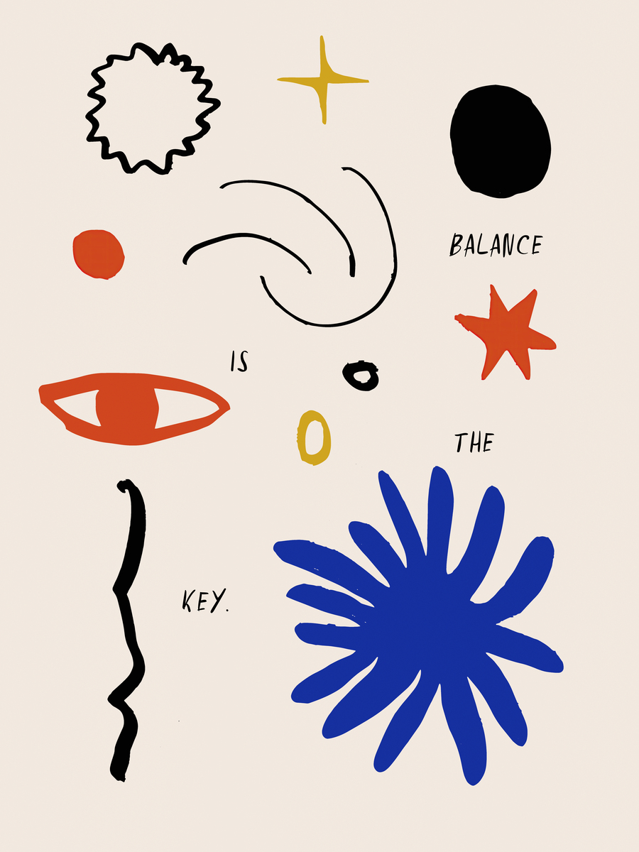 Poster mit abstrakten Formen in Rot, Blau, Schwarz und Gelb und dem Text "Balance is the key" auf hellbeigem Hintergrund.