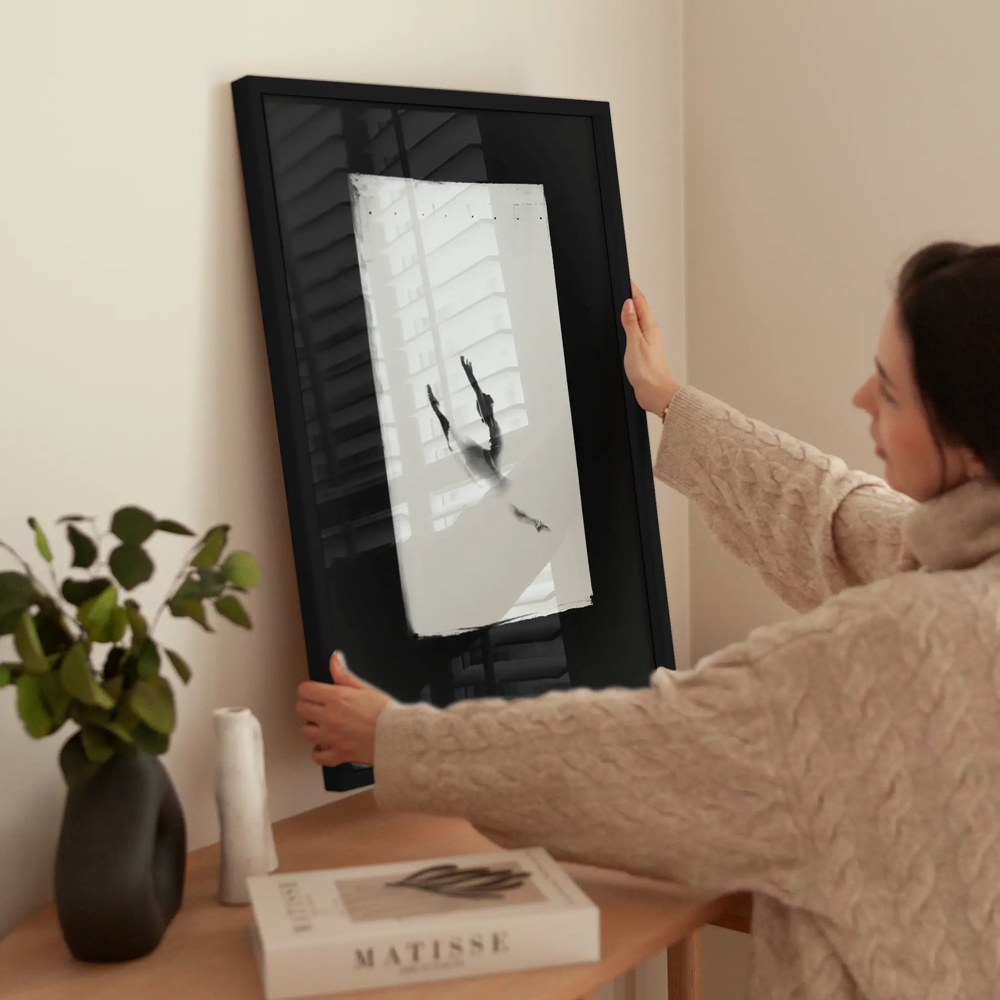 Ballerina No1 wird aufgehängt