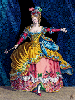 Frau in einem barocken Kleid in Gelb, Blau und Rot vor einem blauen Hintergrund.