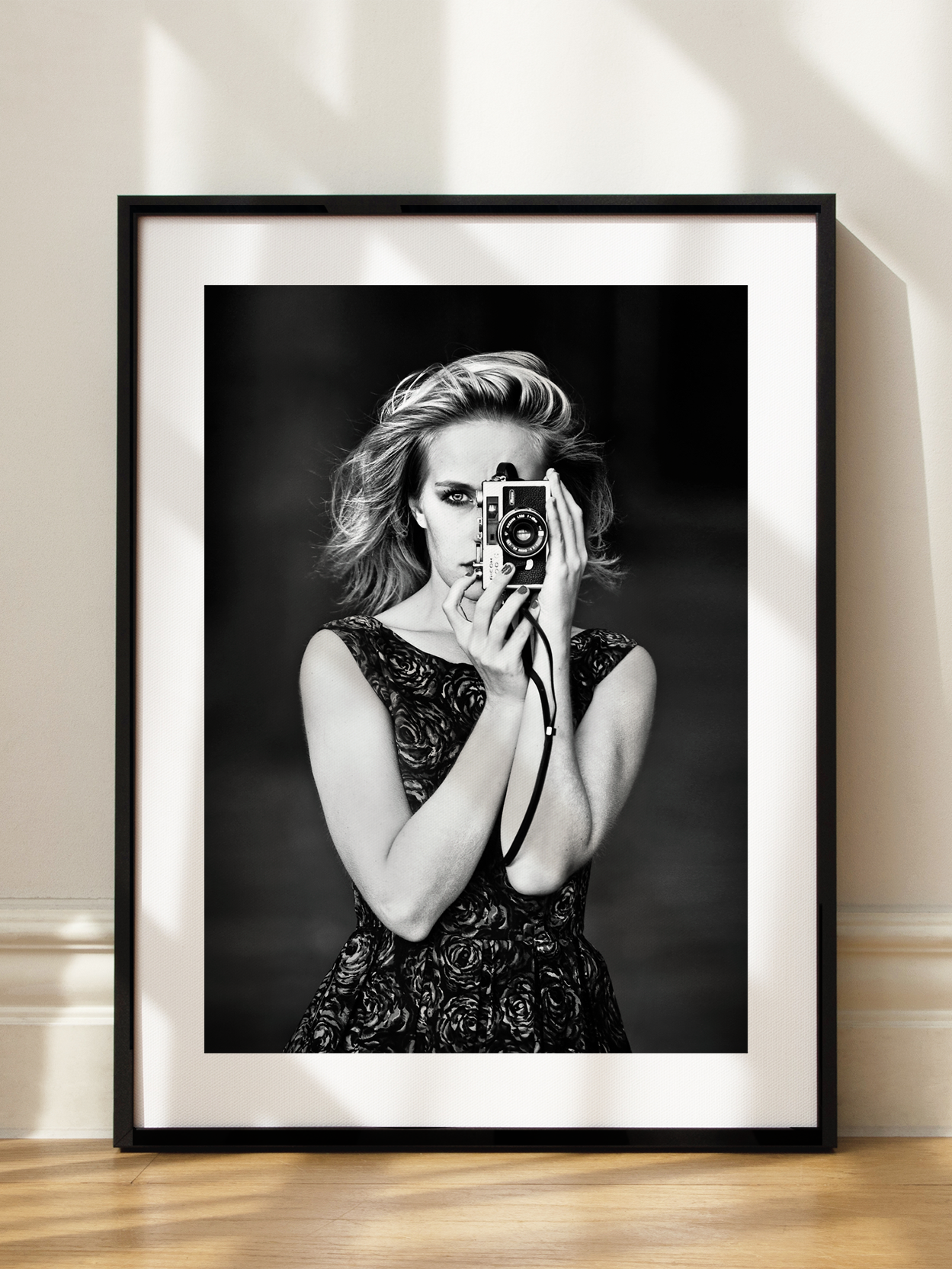 Black and White Camera