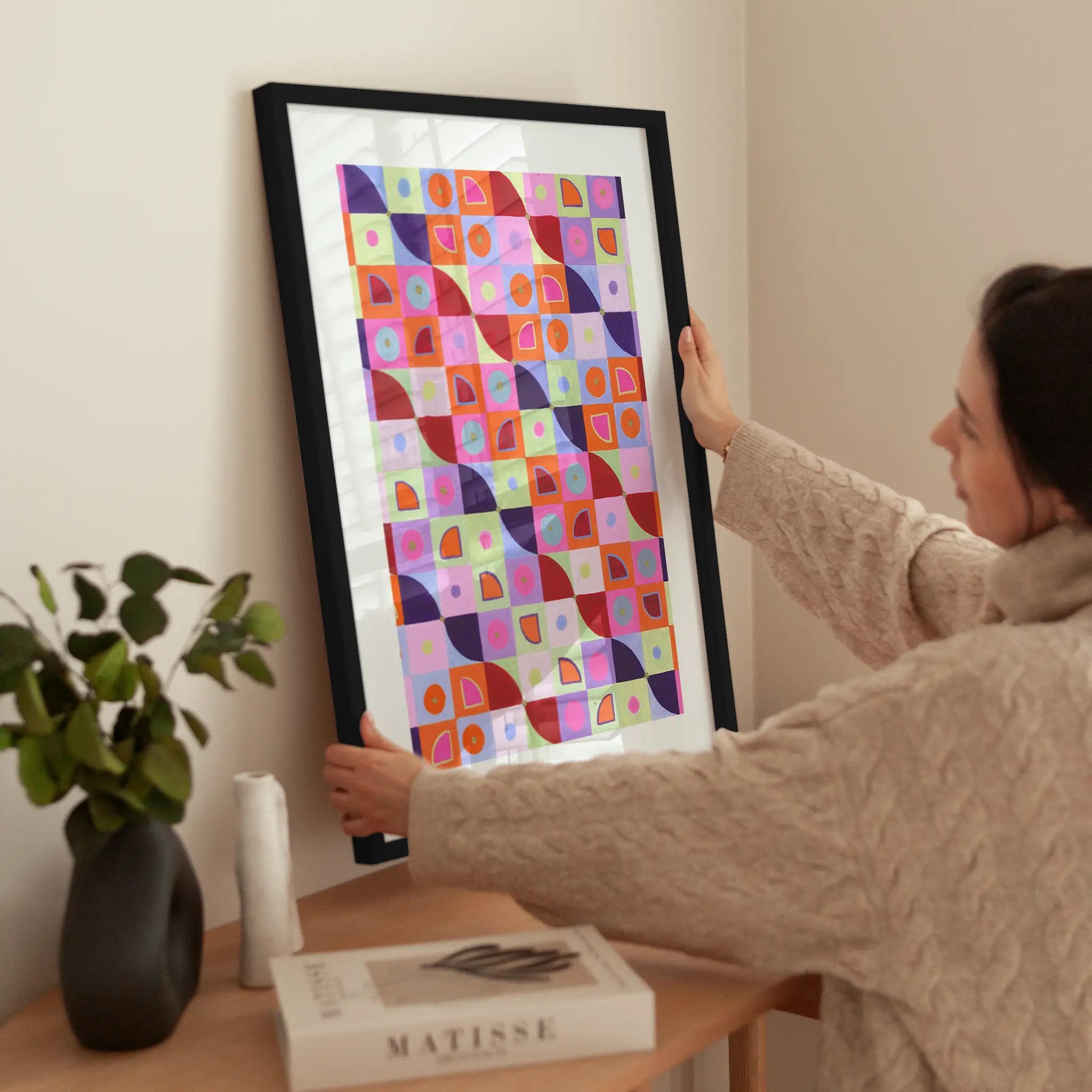 Bold Geometry wird aufgehängt