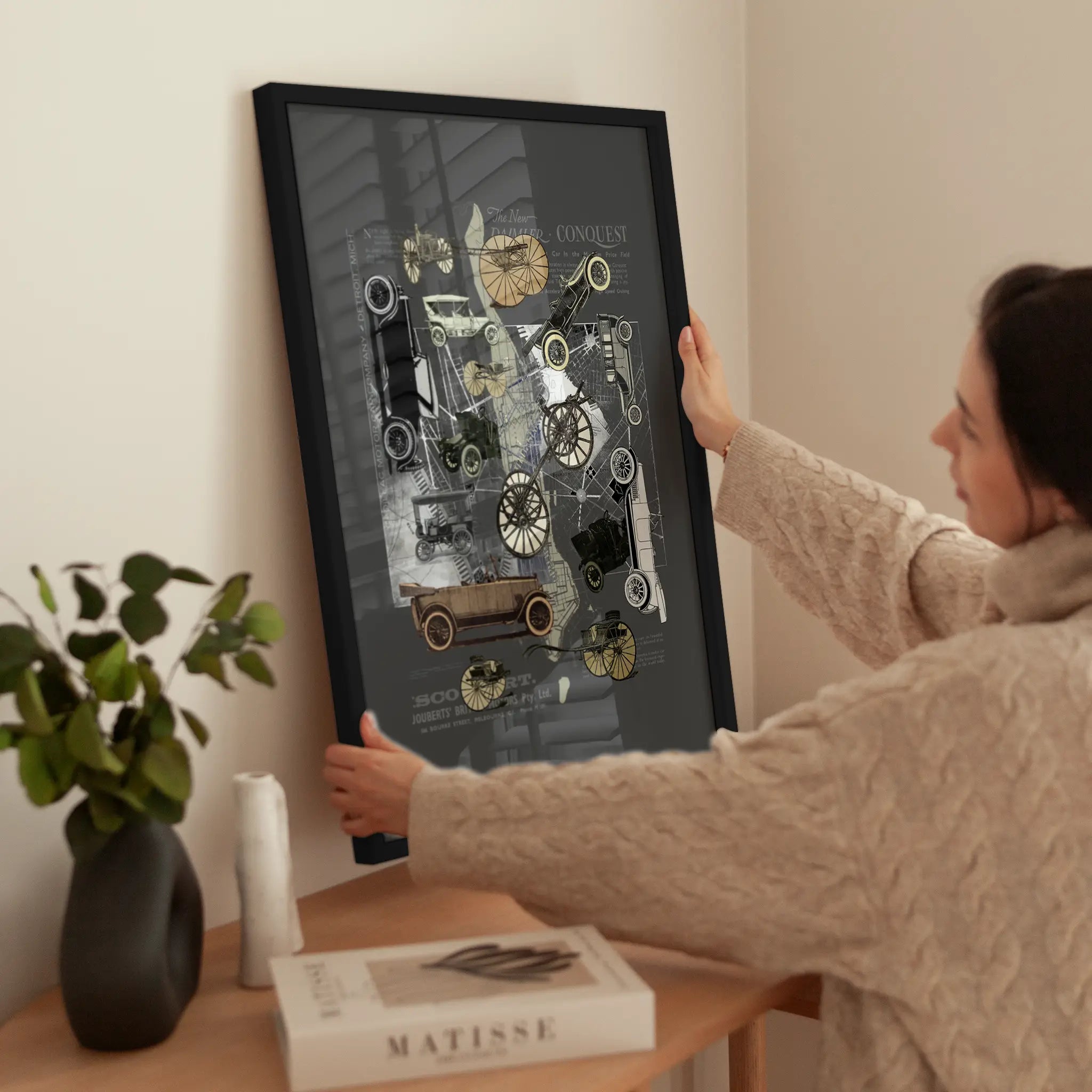 Cars in Grey wird aufgehängt