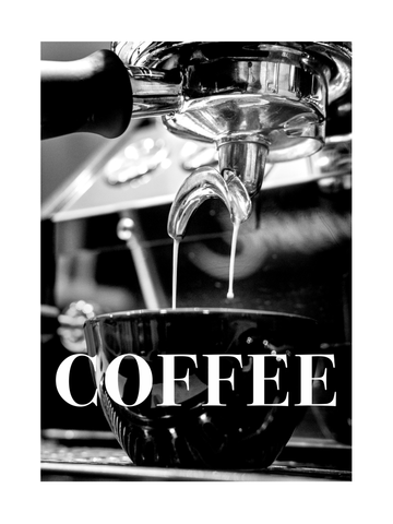 Nahaufnahme einer Kaffeetasse unter einer Espressomaschine mit dem Wort „Coffee“ in großen weißen Buchstaben.
