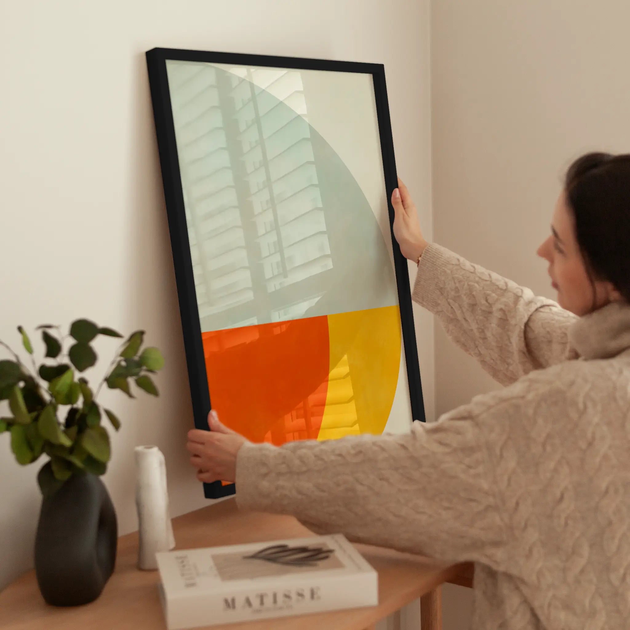 Colorful Geometrics No6 wird aufgehängt