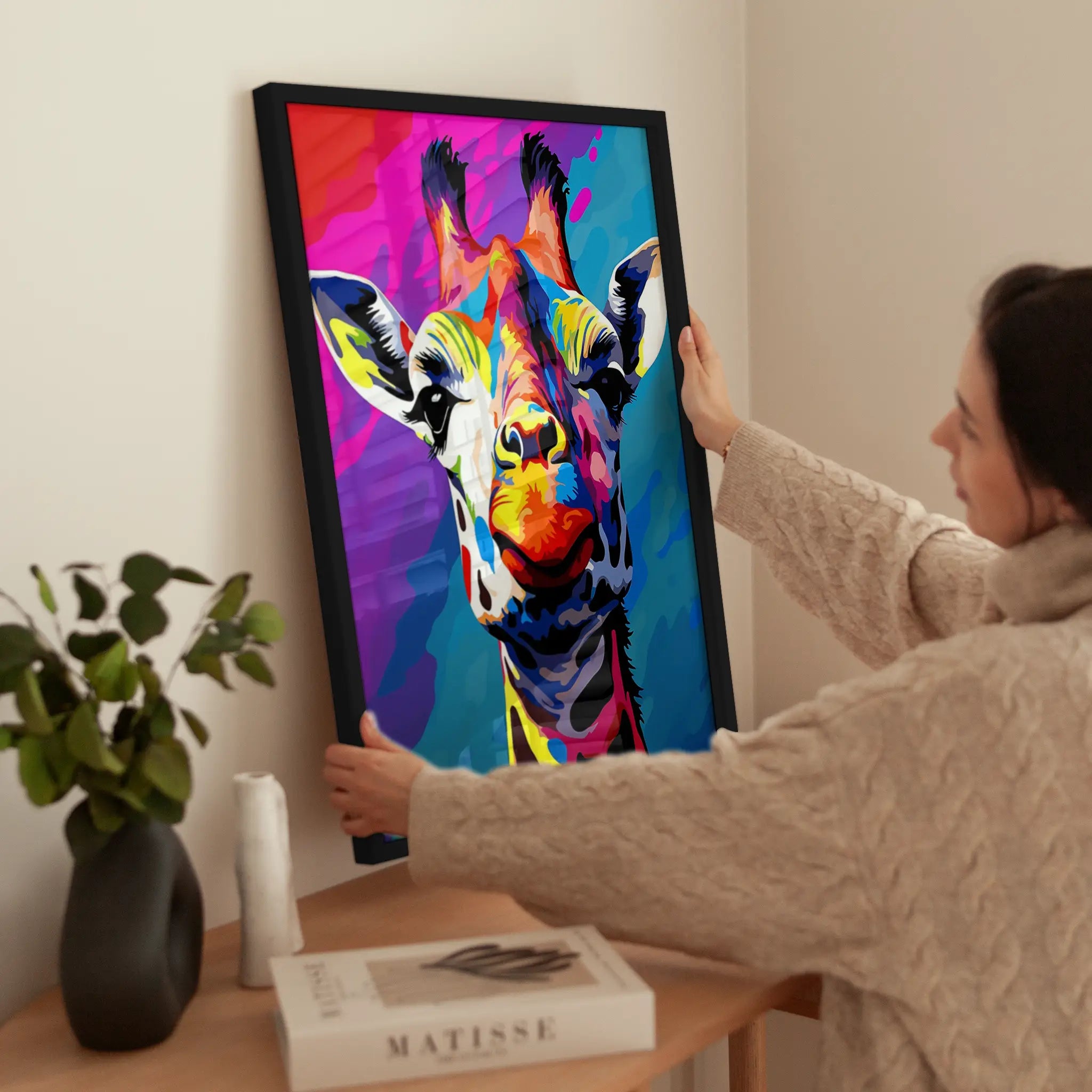 Colorful Giraffe wird aufgehängt