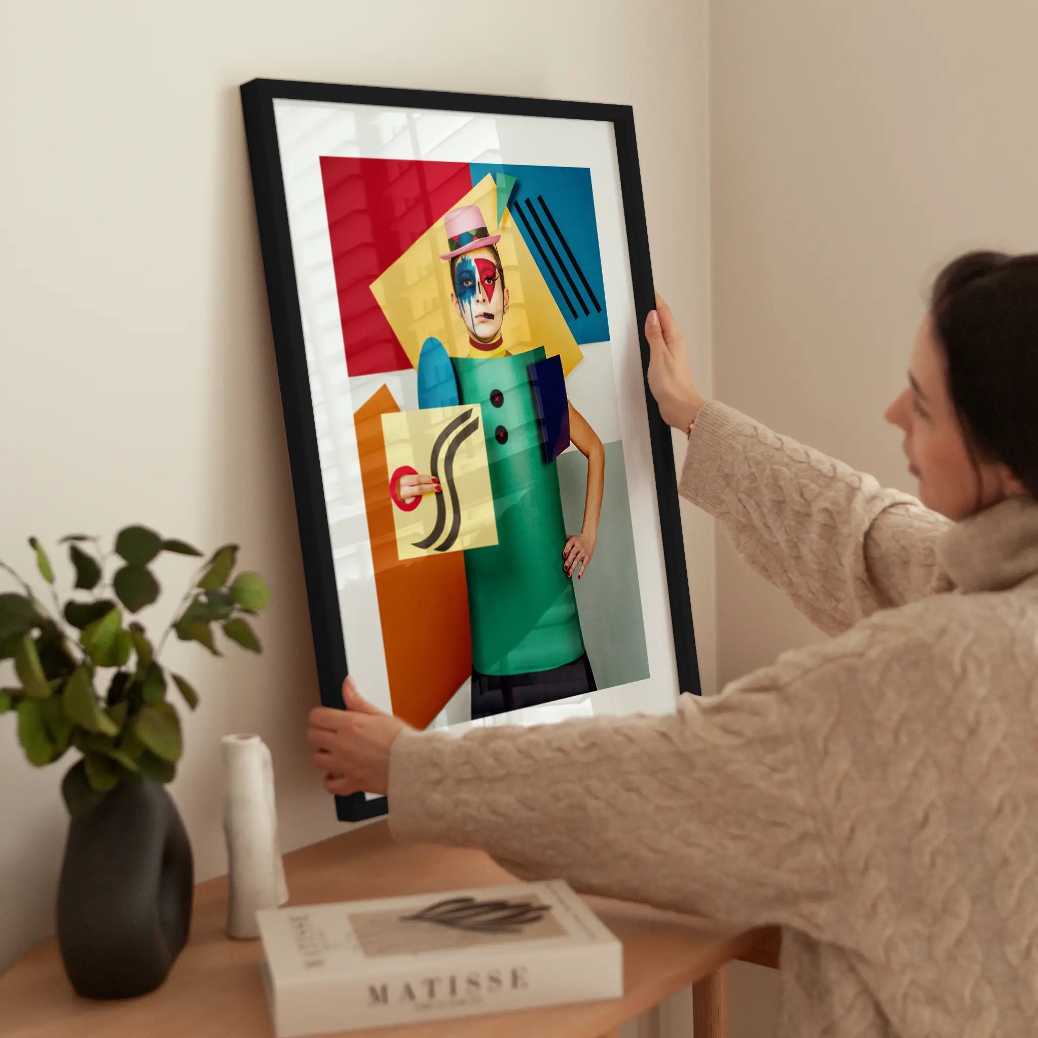 Costume of Shapes wird aufgehängt