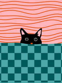 Illustration einer schwarzen Katze, die hinter einer karierten Decke hervorschaut, mit wellenförmigen Linien im Hintergrund.