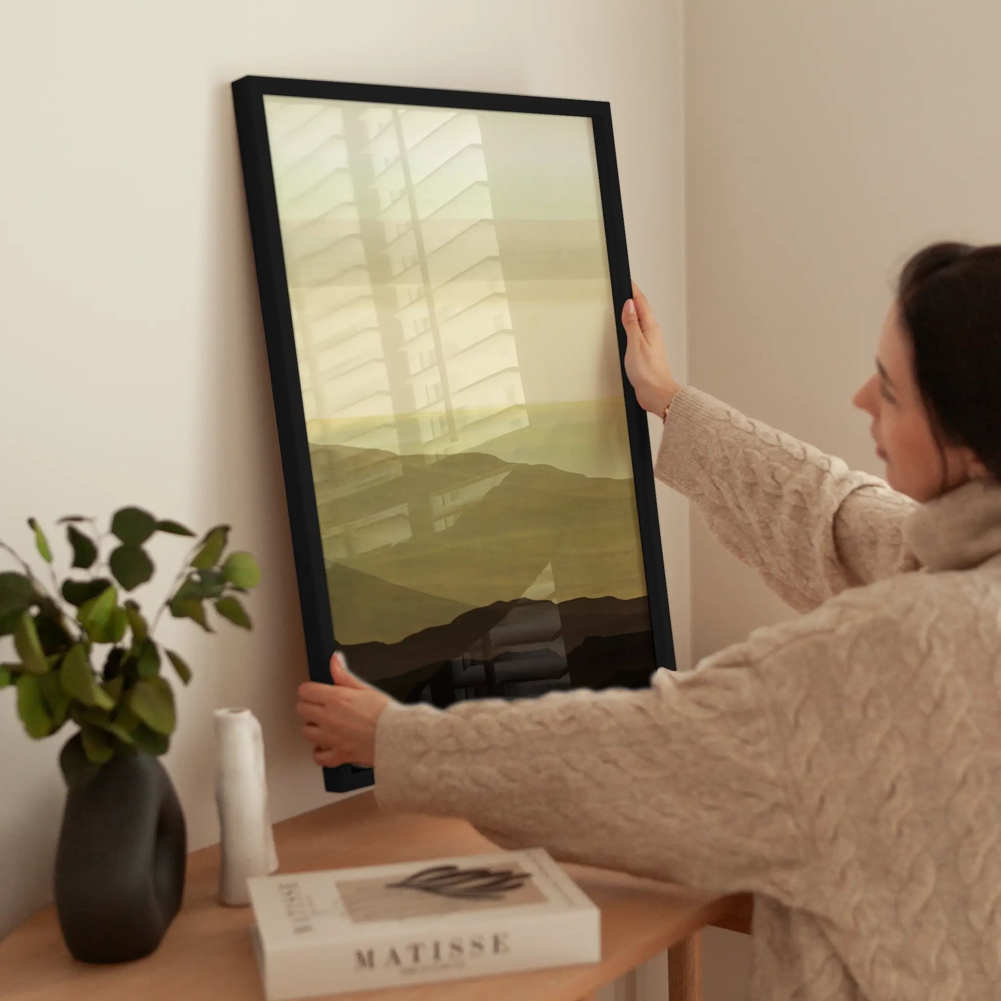 Earthy Watercolor Mountains No2 wird aufgehängt