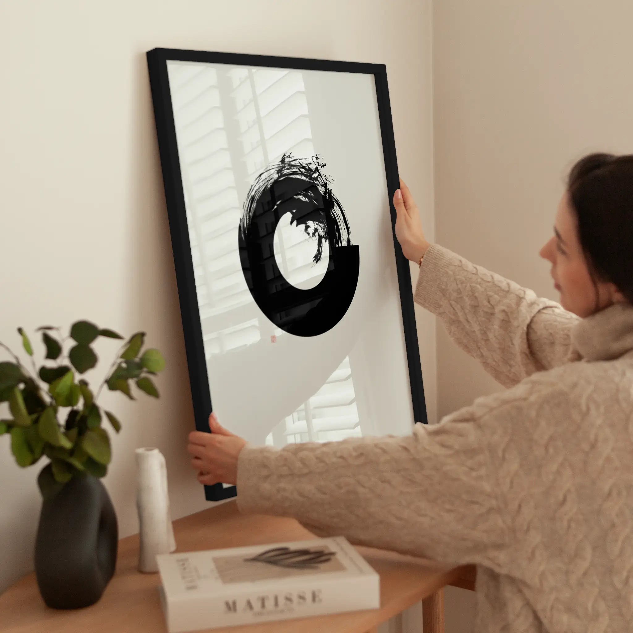 Enso 2 wird aufgehängt