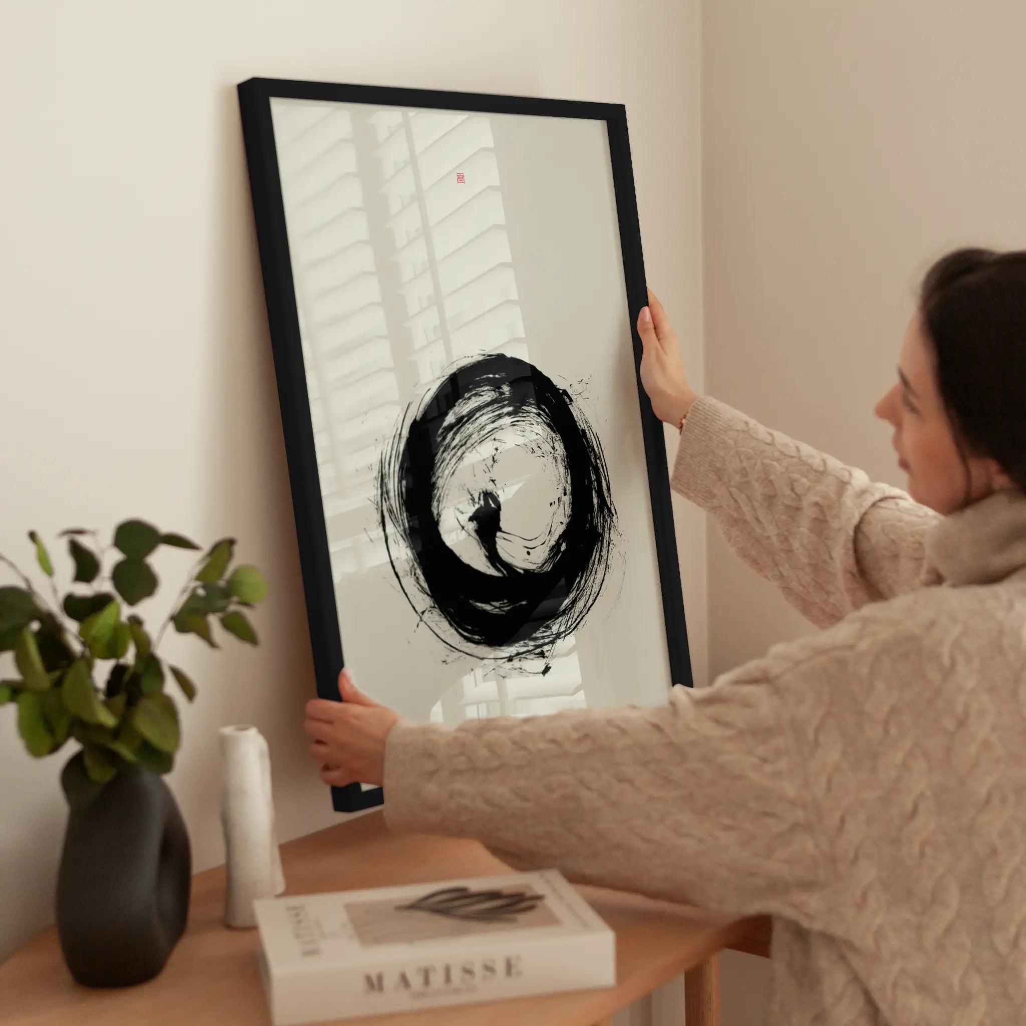 Enso 1 wird aufgehängt