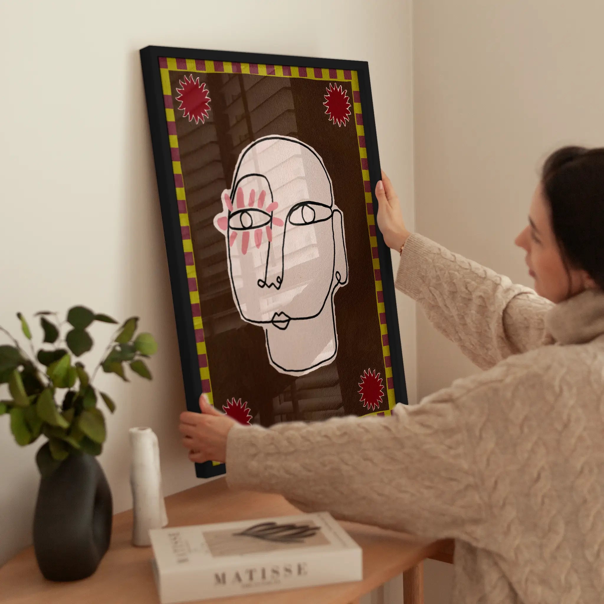 Face of a Goddess wird aufgehängt