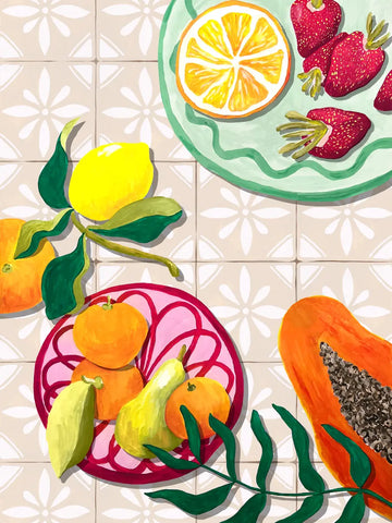 Eine gemalte Ansicht von oben auf verschiedene Früchte wie Zitronen Orangen und Erdbeeren auf einem gefliesten Tisch.