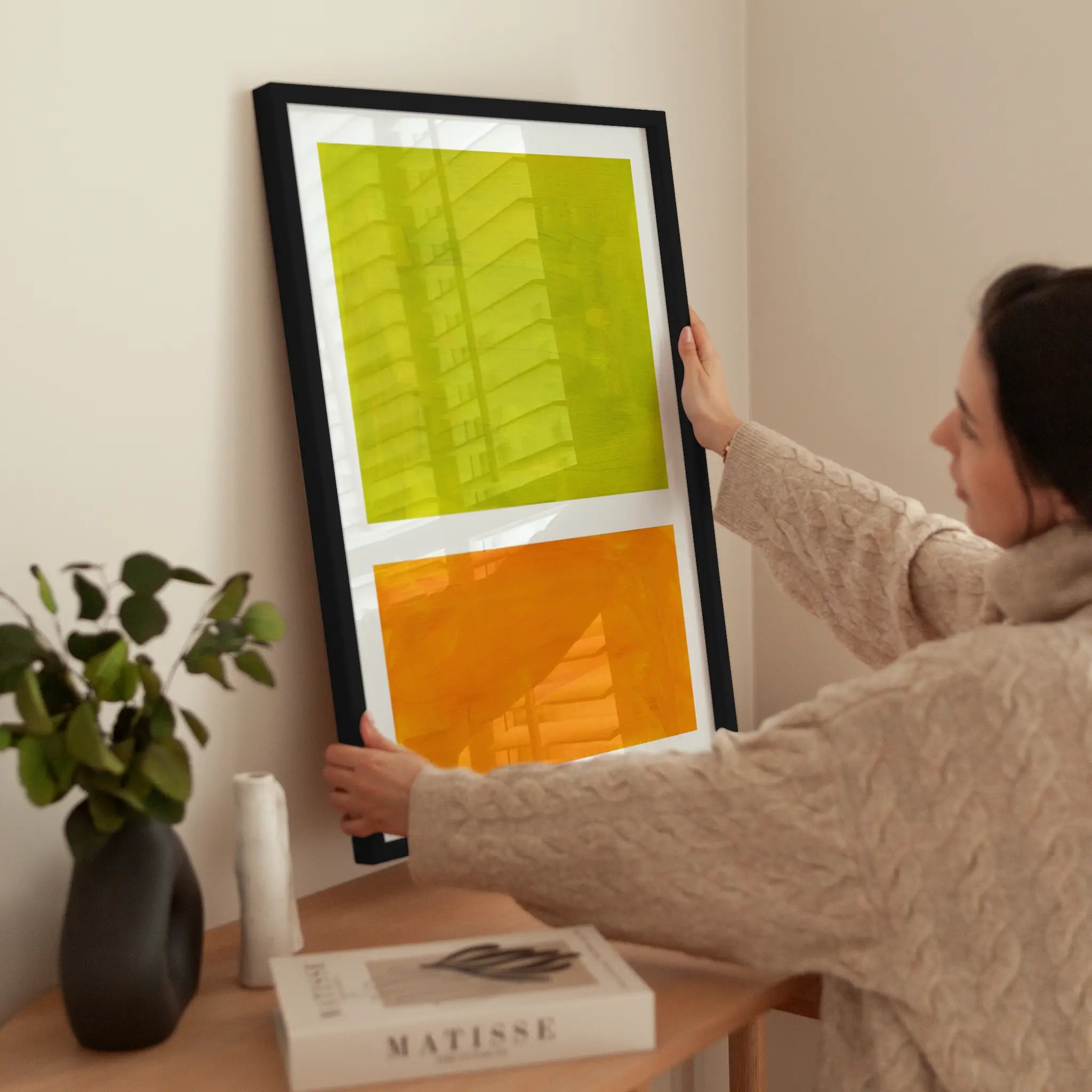 Green and Orange wird aufgehängt