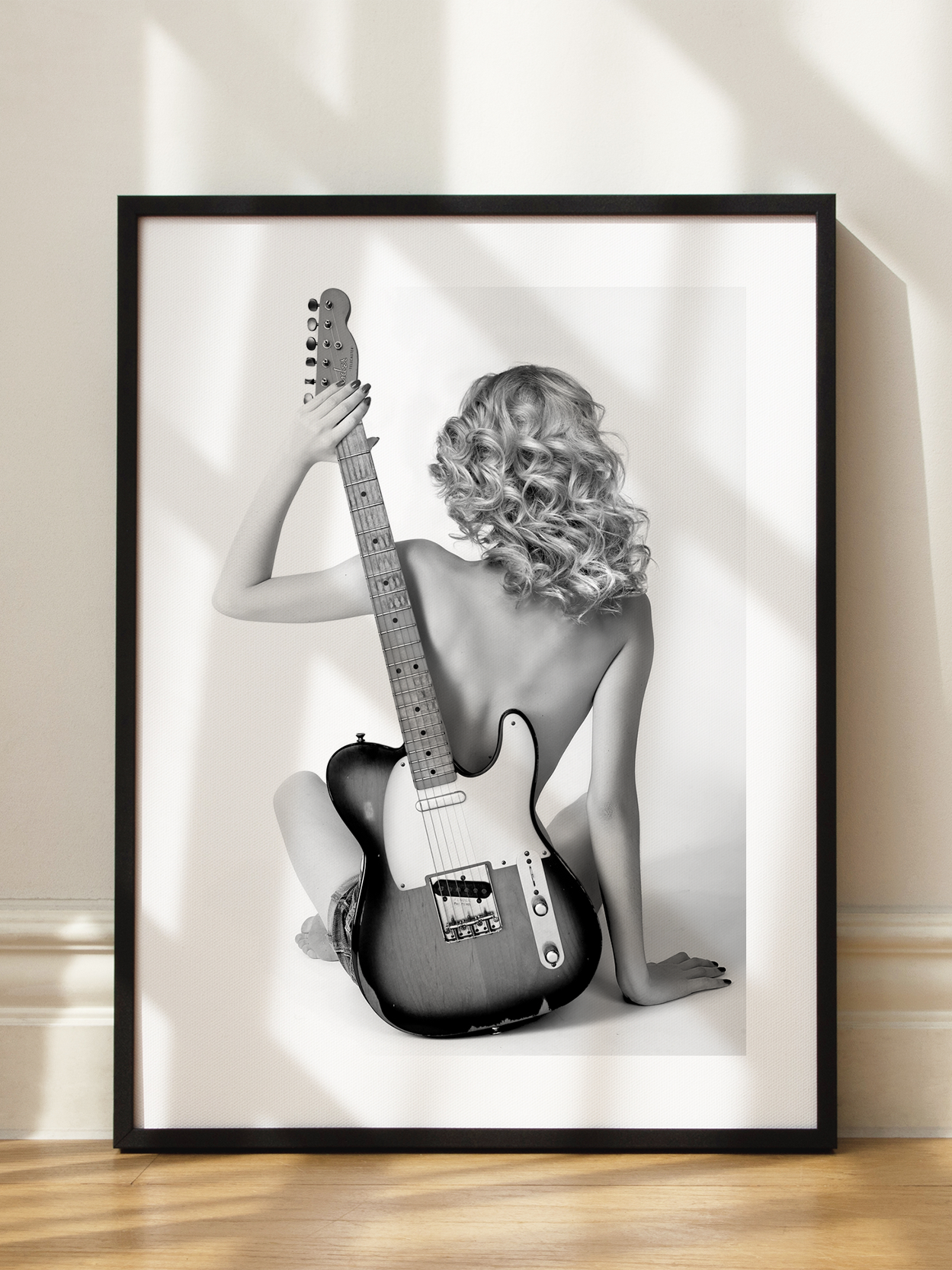 Guitar Girl No1