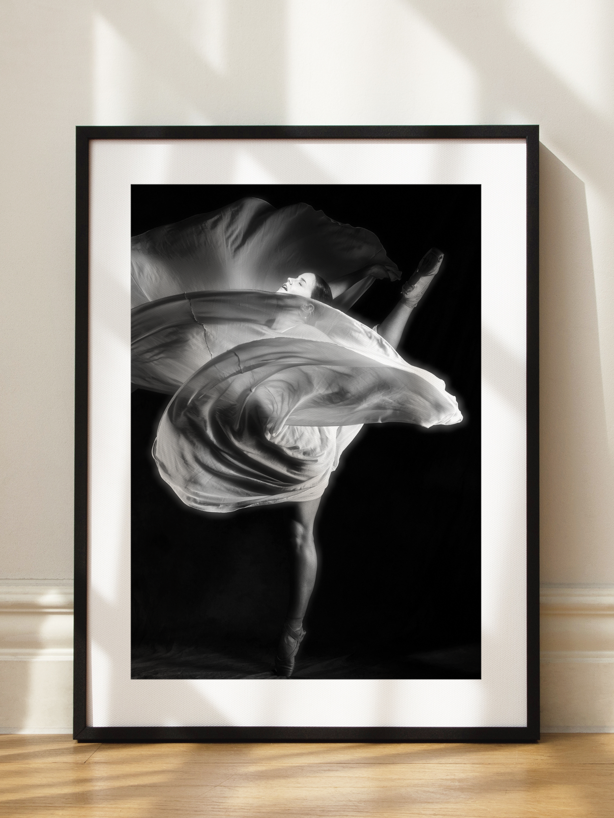 Her Gowing Face Poster