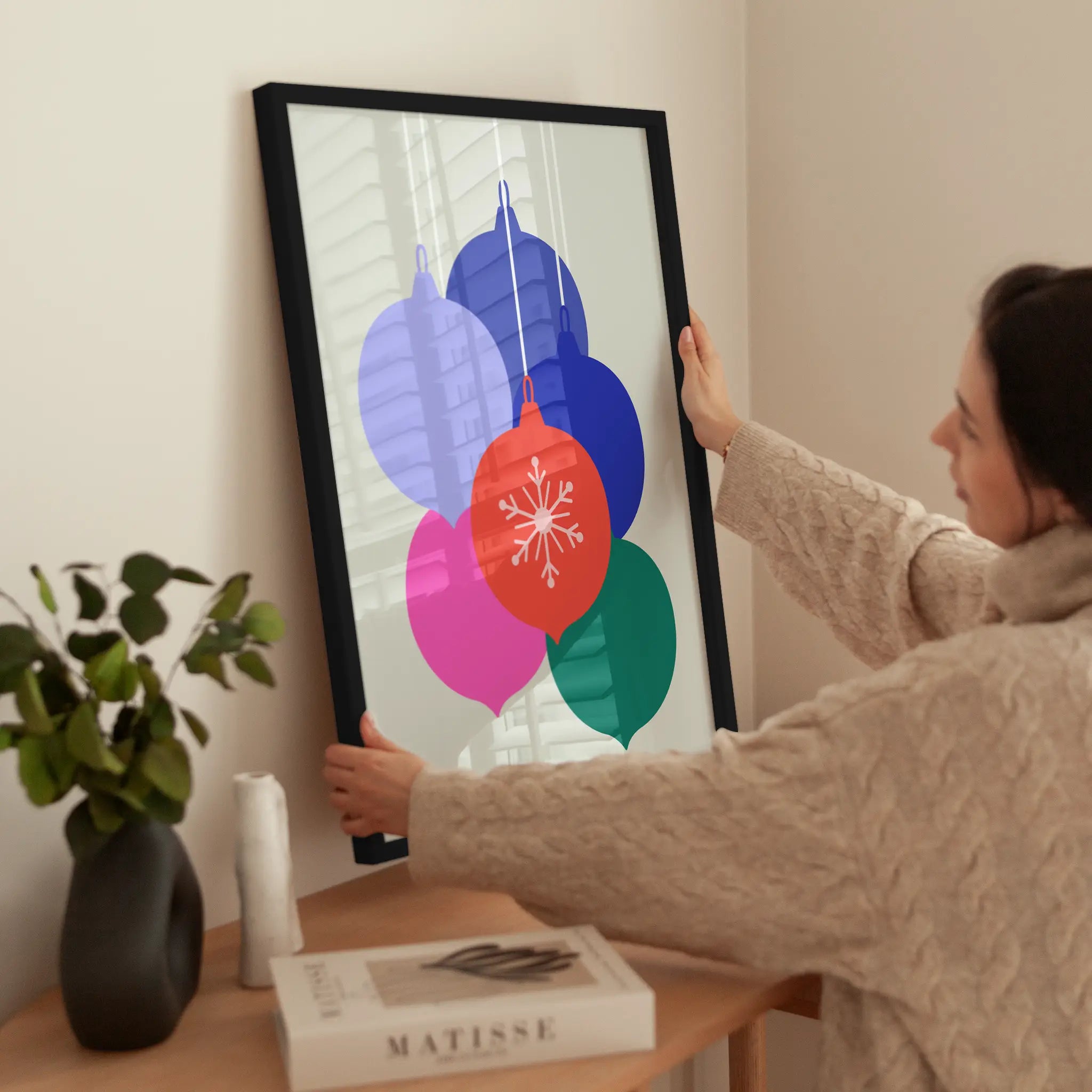 Holiday Ornaments wird aufgehängt