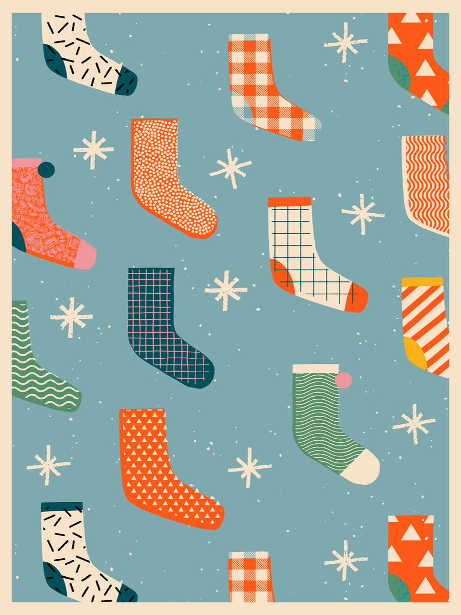 Poster mit bunten Socken und Schneeflocken auf hellblauem Hintergrund.