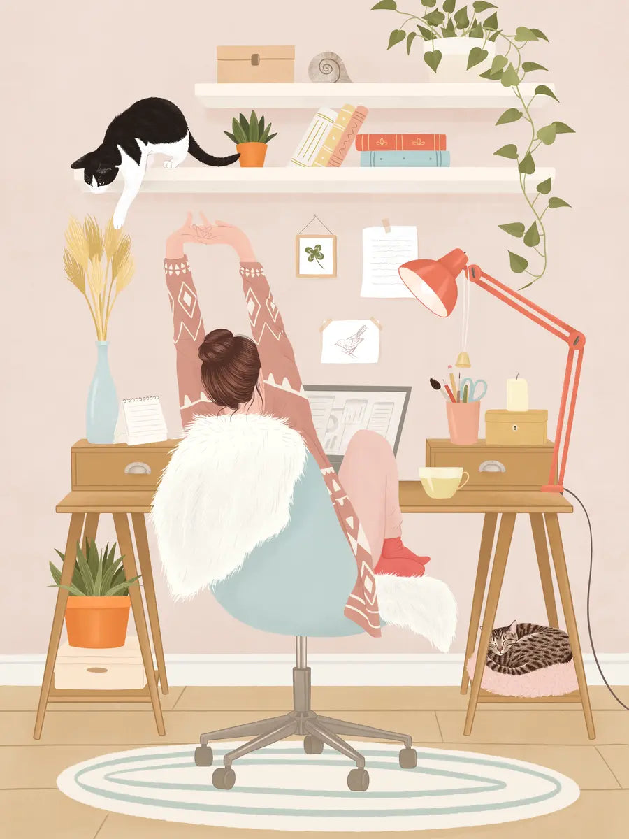 Illustration einer Frau, die sich an einem Schreibtisch streckt, umgeben von Pflanzen, Büchern und Katzen.