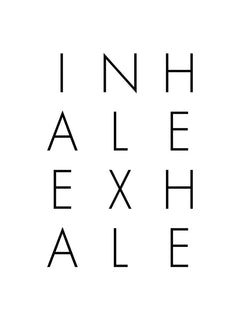 Poster mit den Worten "Inhale" und "Exhale" in einem Kreuzworträtsel-ähnlichen Muster.