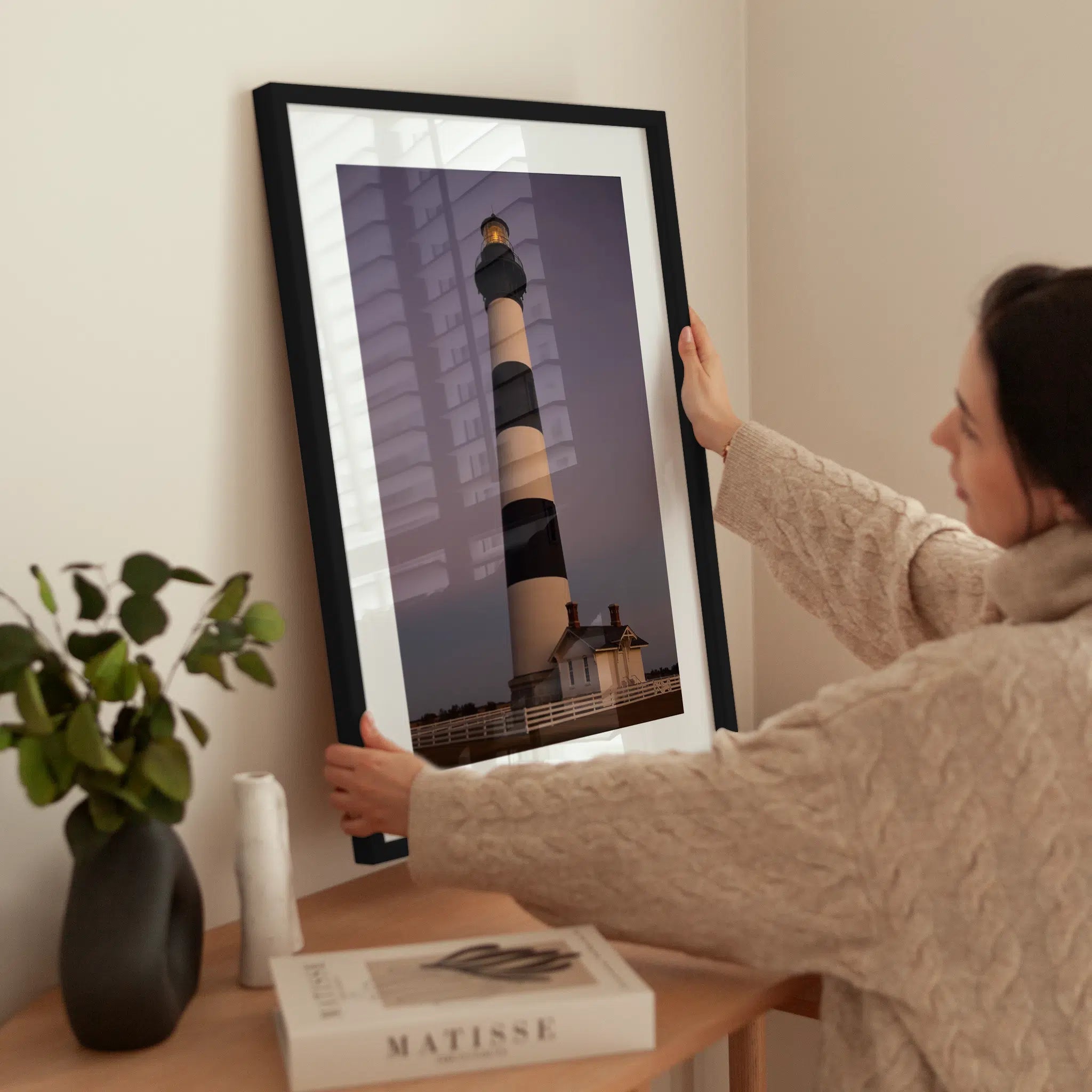 Lighthouse in Twilight wird aufgehängt