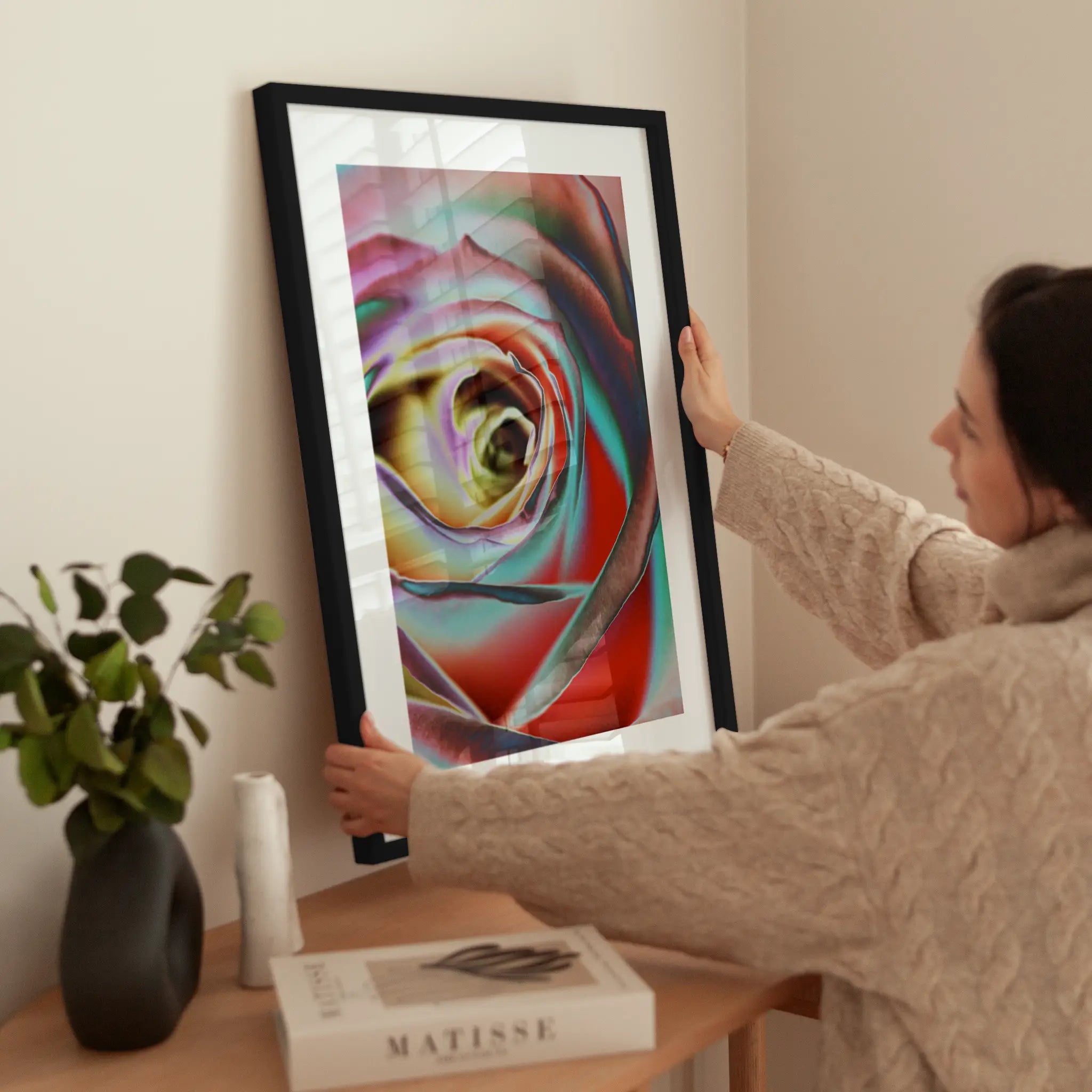 Negative Rose wird aufgehängt